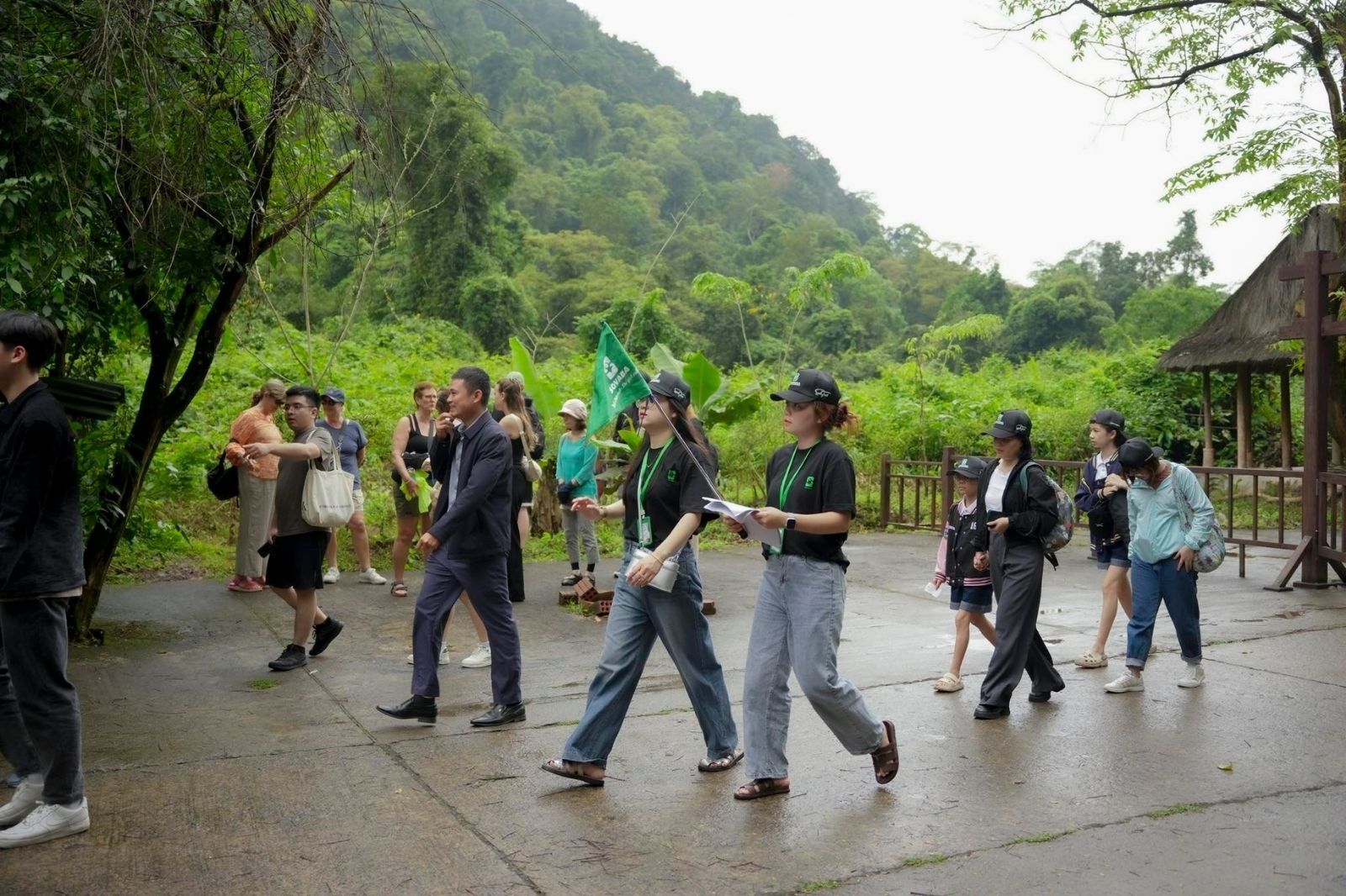Chương trình du lịch là tổng hợp các dịch vụ trong tour 