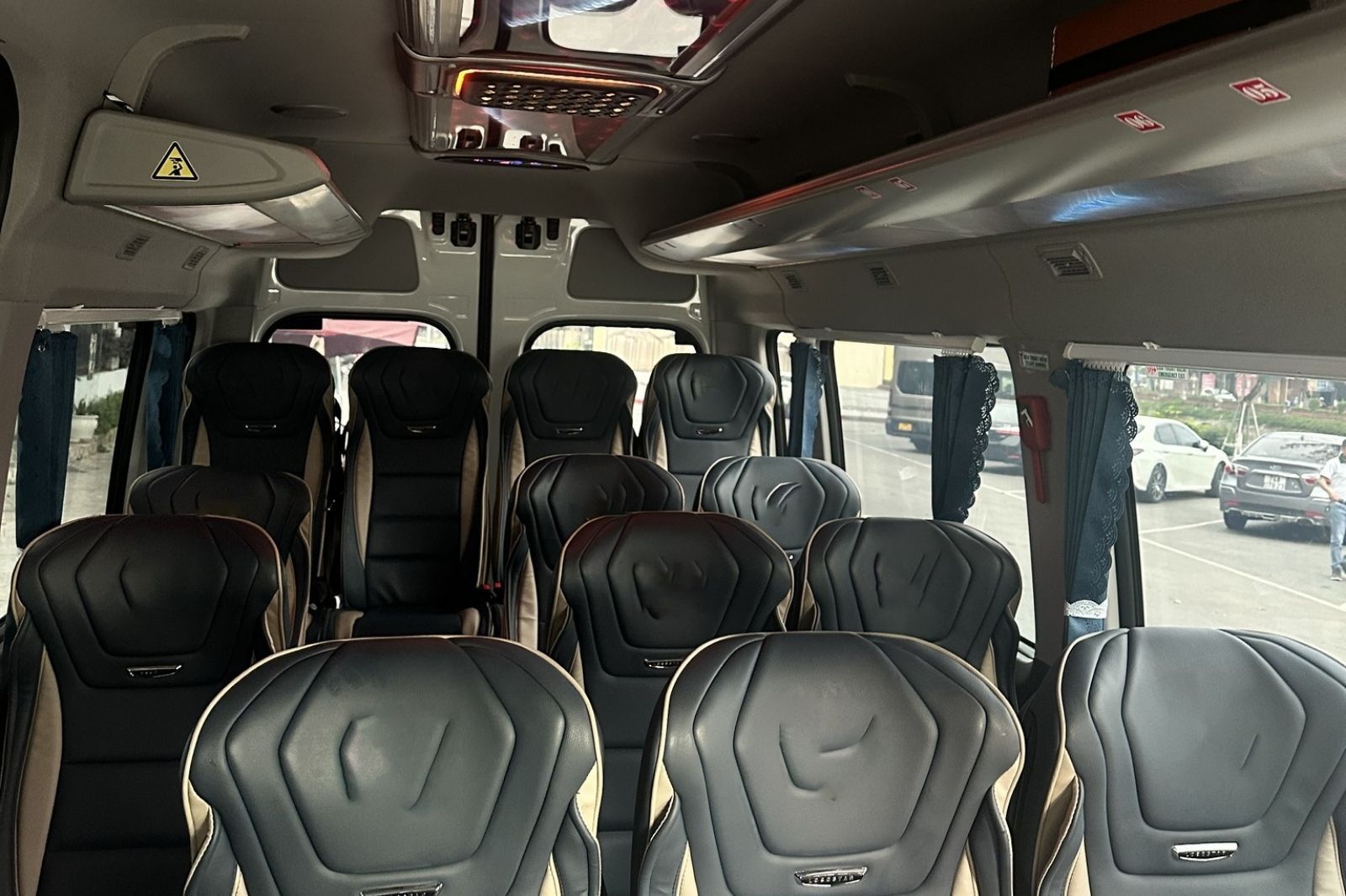 Có nhiều phương tiện để di chuyển đến Động Phong Nha 