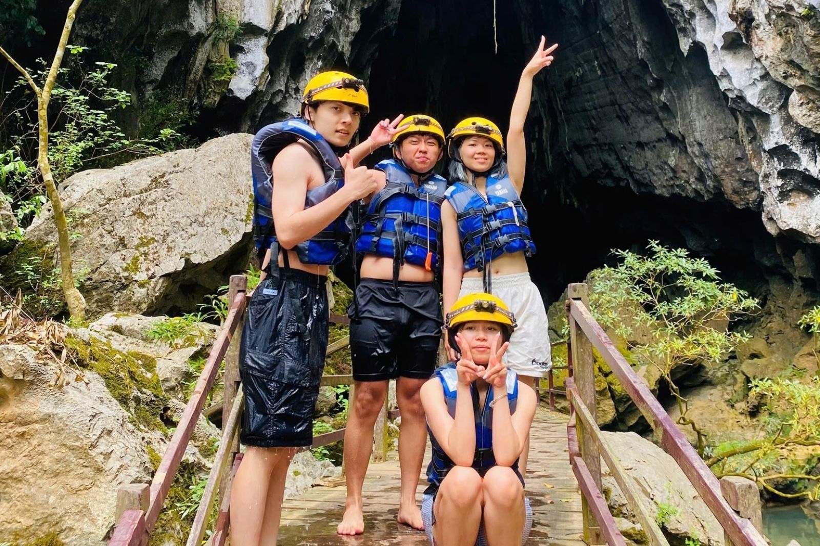 Có thể tham gia tour ghép cùng người lạ 