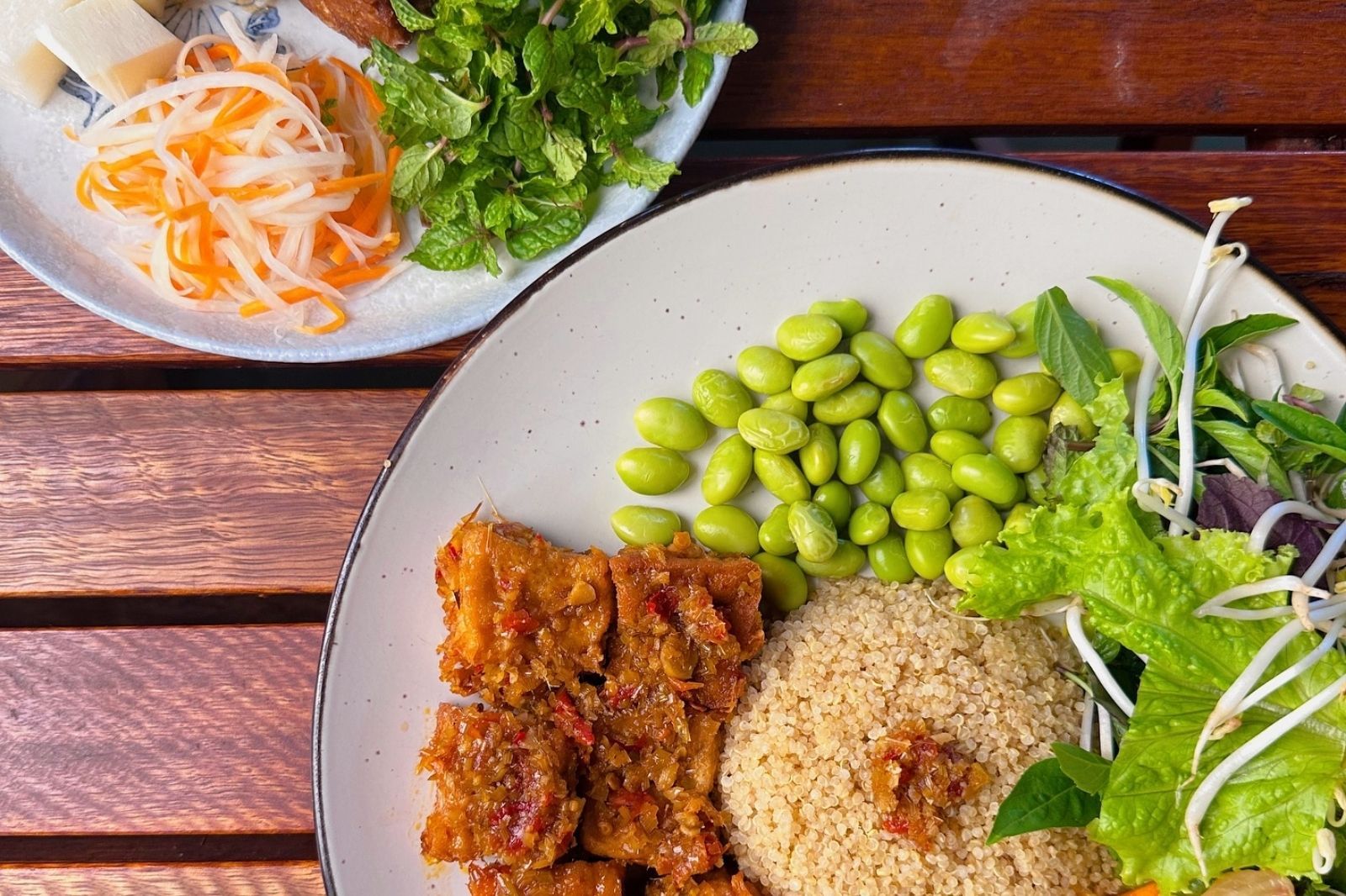 Cơm chay ở Chickpea Eatery