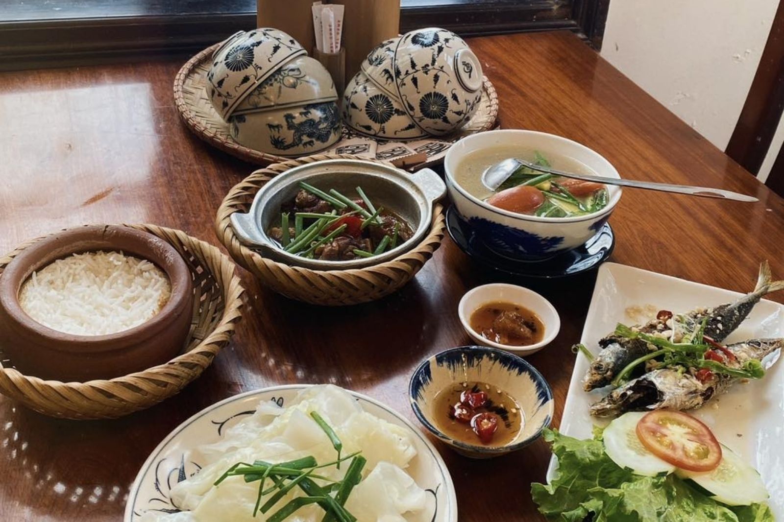 Cơm niêu Chạn 