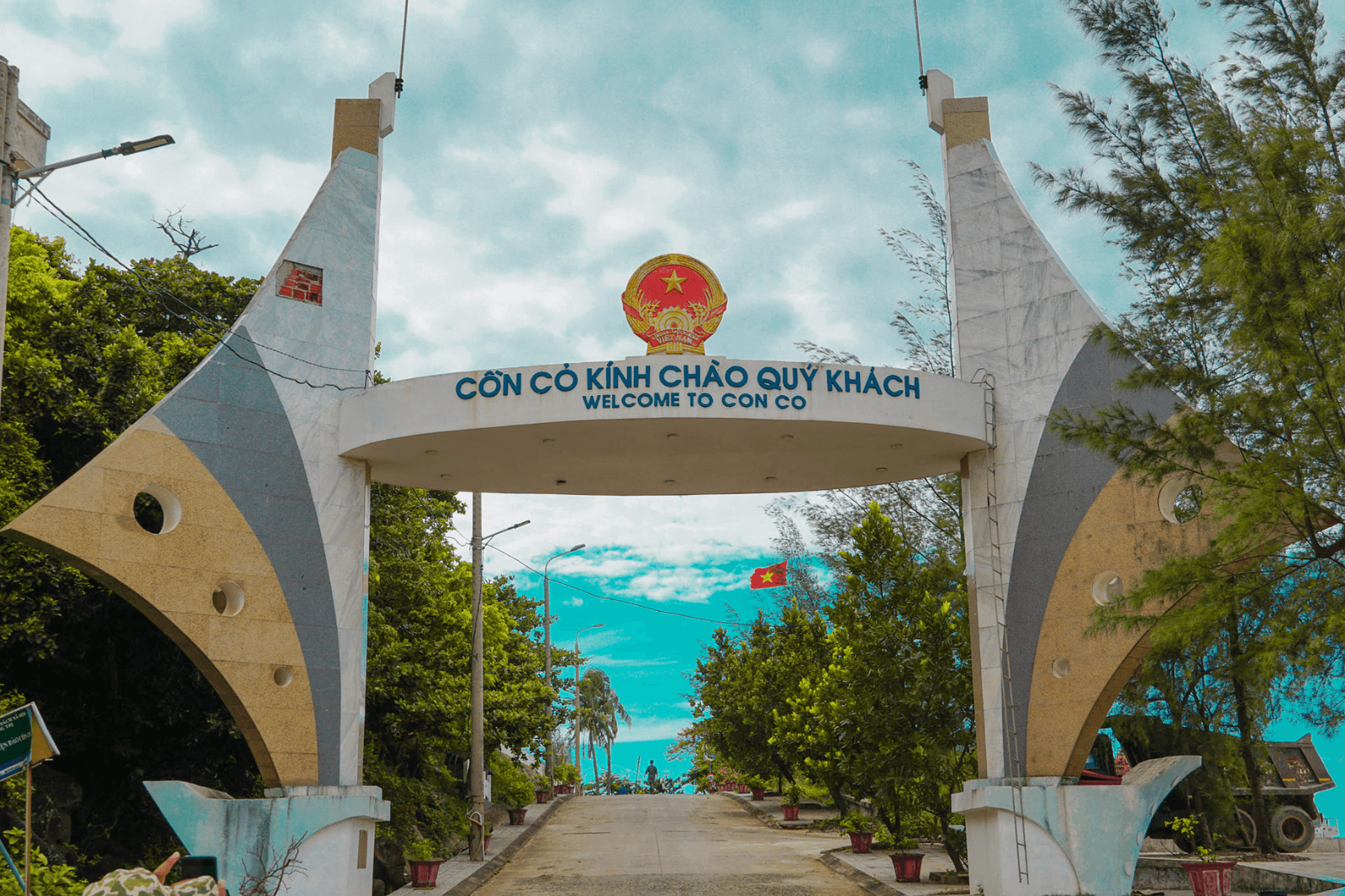 Cổng chào Đảo Cồn Cỏ