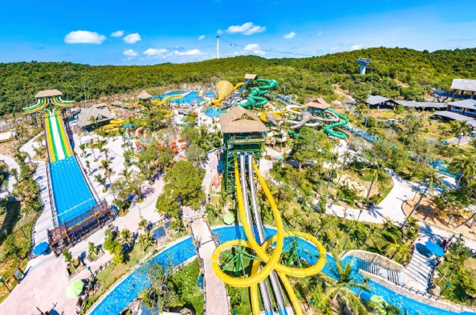 Công viên nước Aquatopia