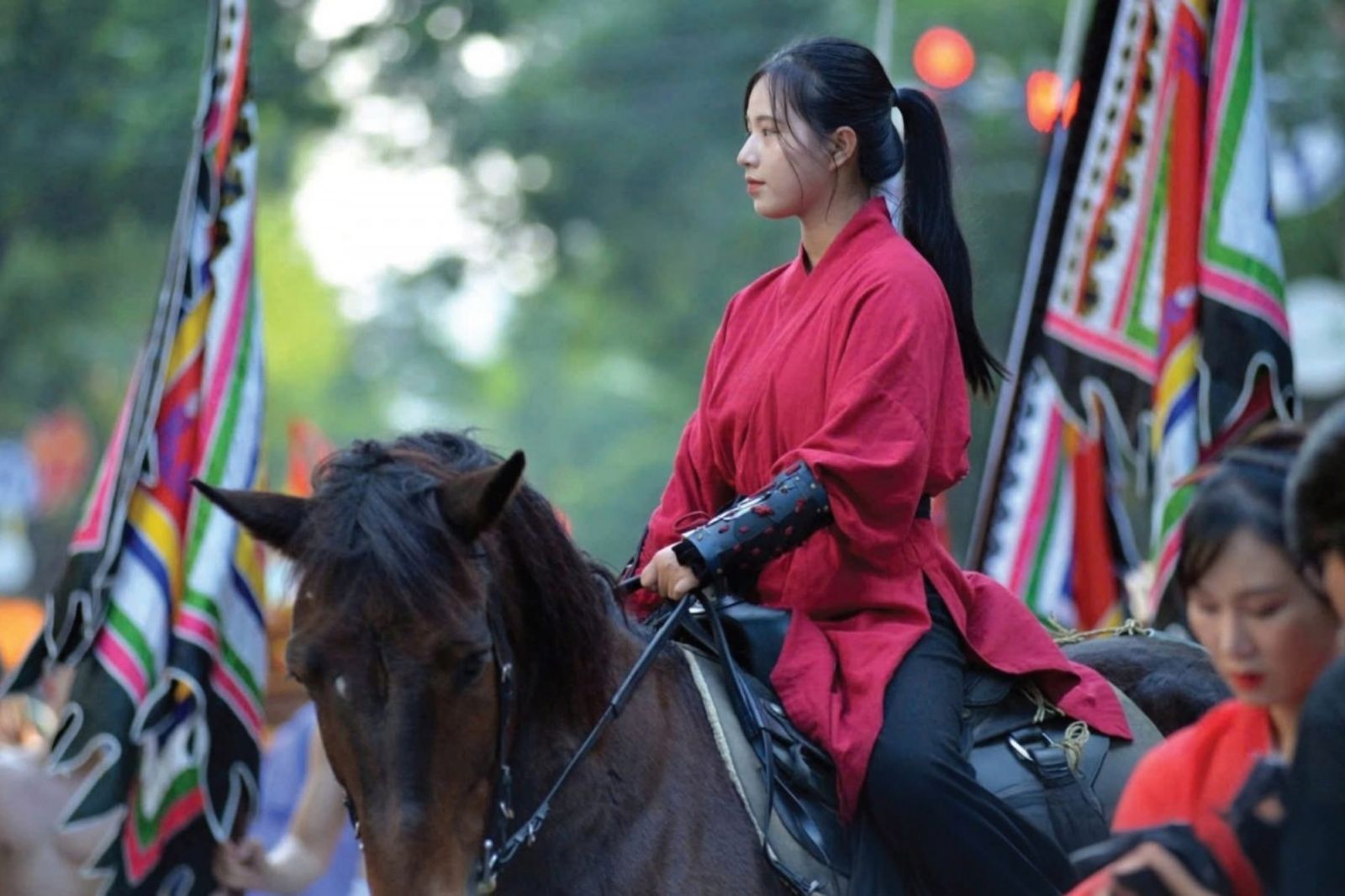 Cưỡi ngựa trở thành một trải nghiệm thú vị cho du khách ở Ninh Bình 