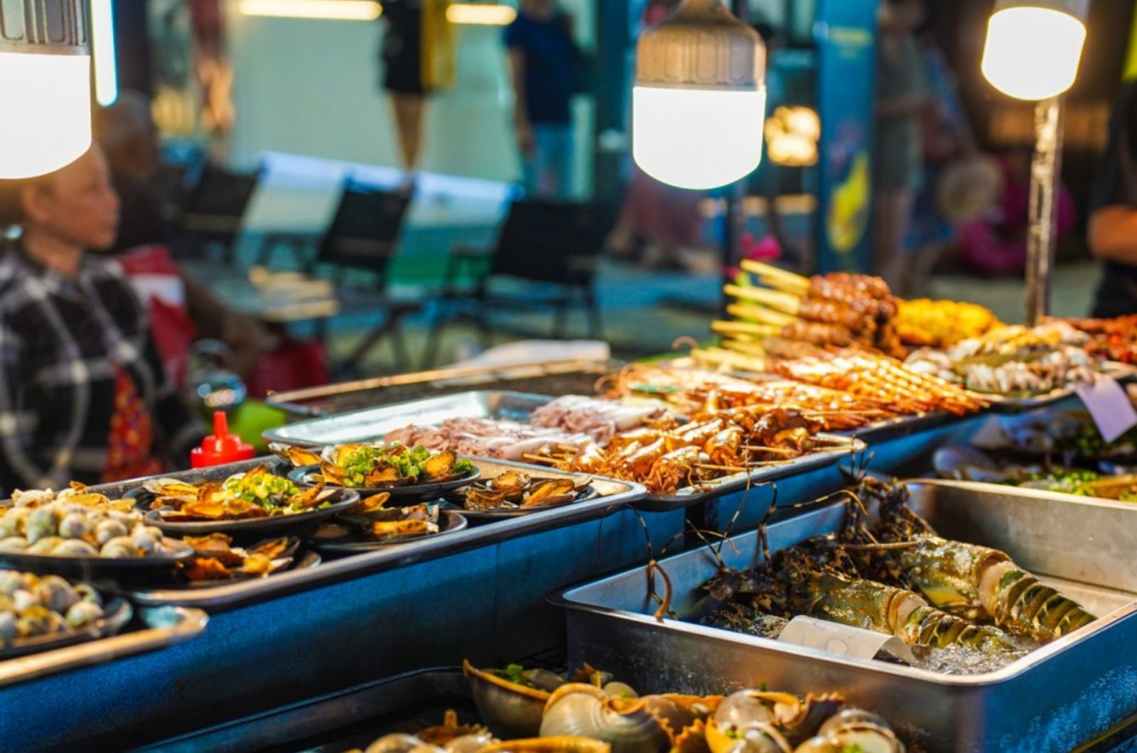 Đa dạng đồ ăn hải sản ở chợ đêm Phú Quốc