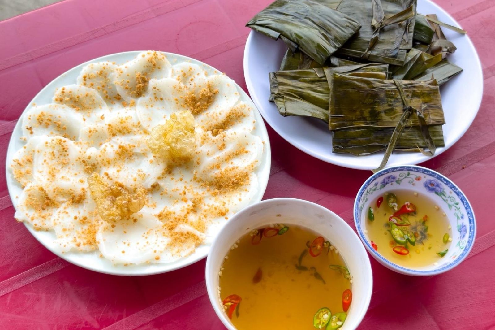 Đặc sản bánh bèo dĩa