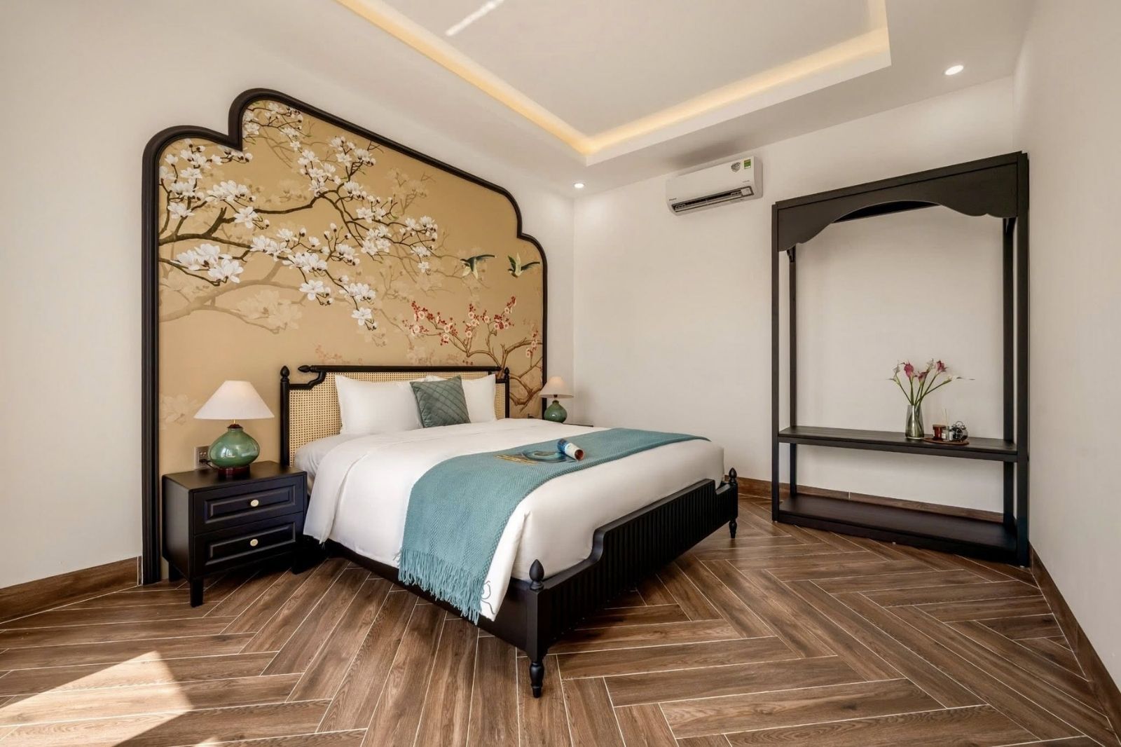 Đặt phòng sớm nếu du lịch mùa cao điểm  