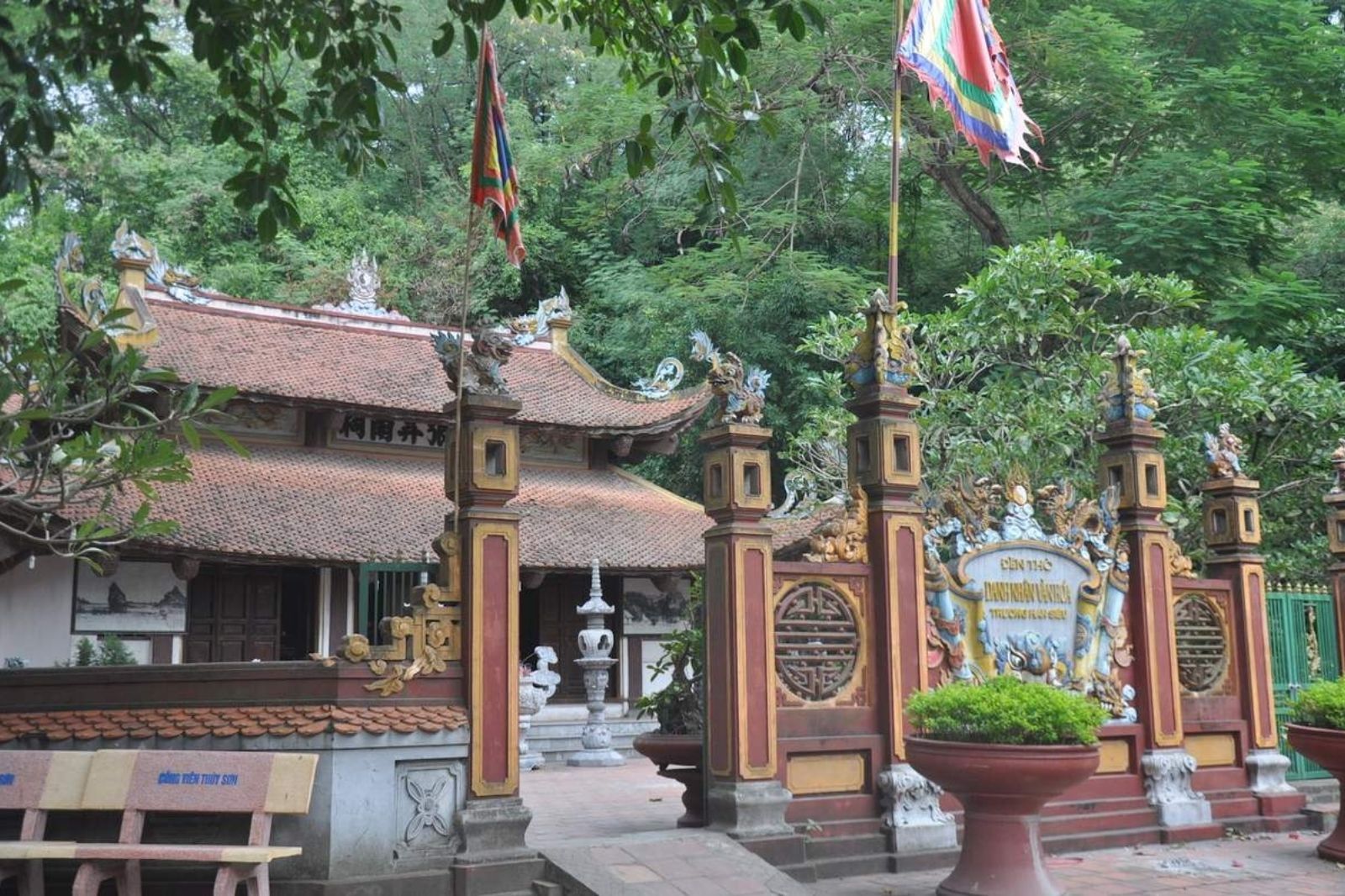 Đền thờ Trương Hán Siêu 