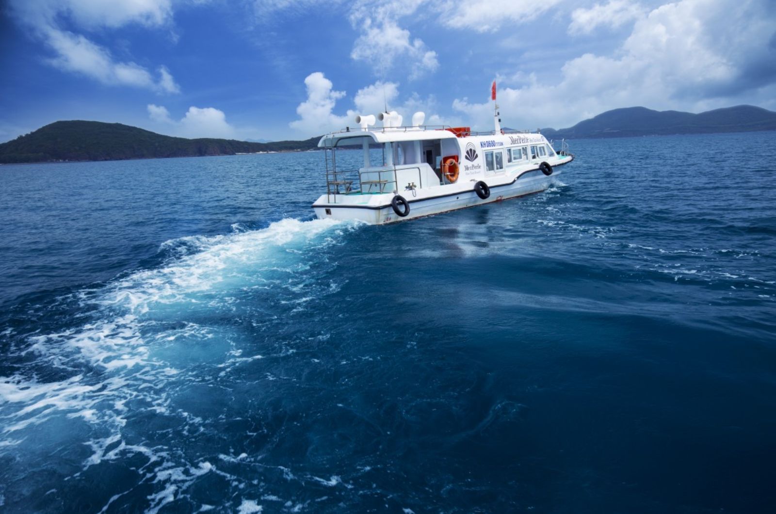 Traversée en bateau rapide vers Hon Tam