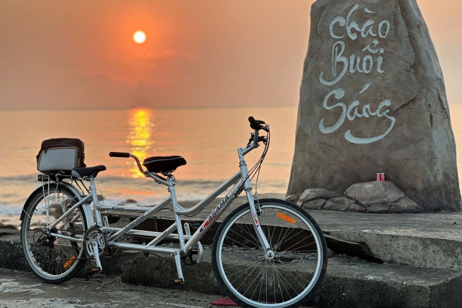 Di chuyển trên đảo bằng xe đạp