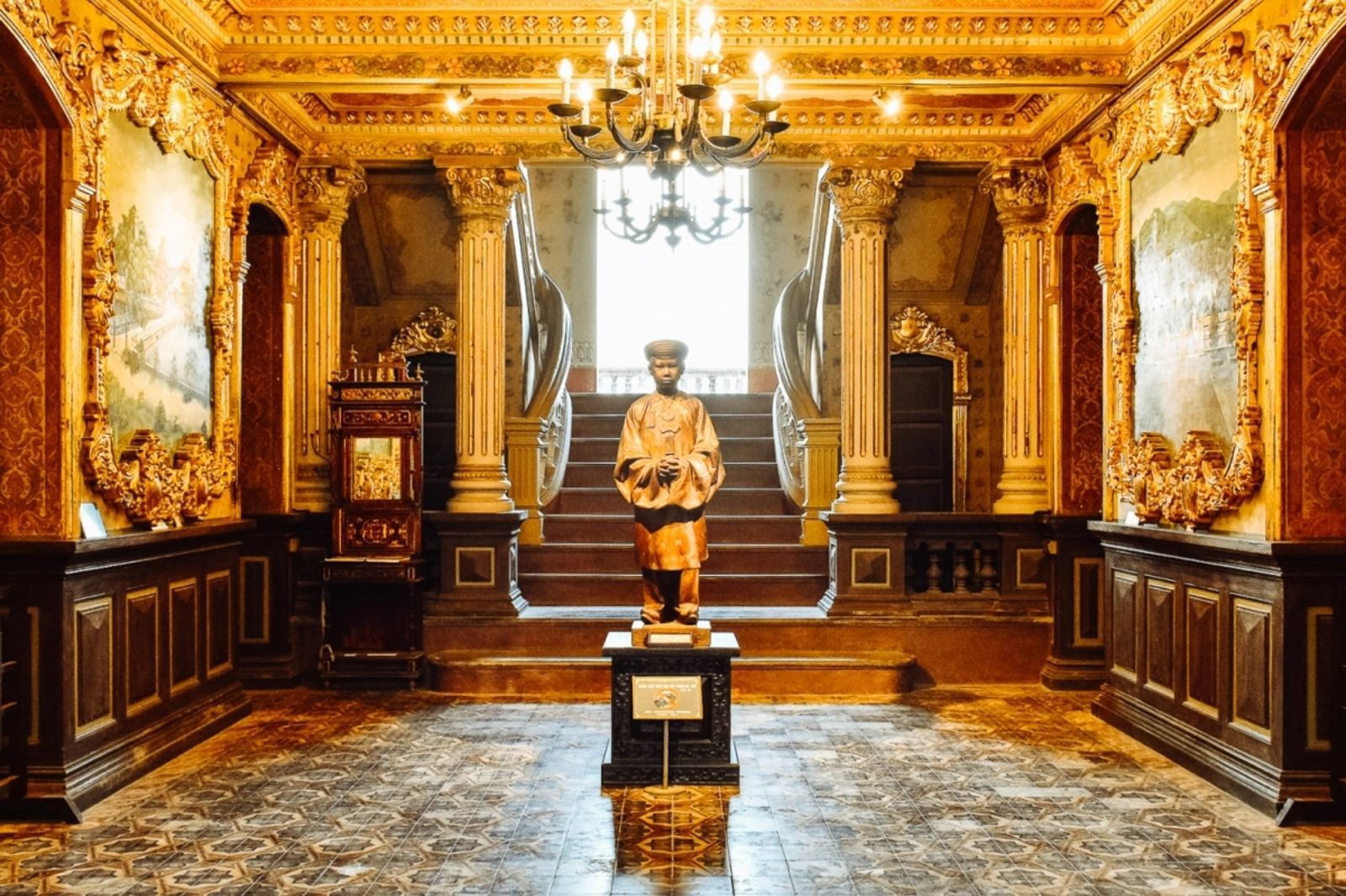 Ngày nay Cung An Định là điểm du lịch nổi tiếng