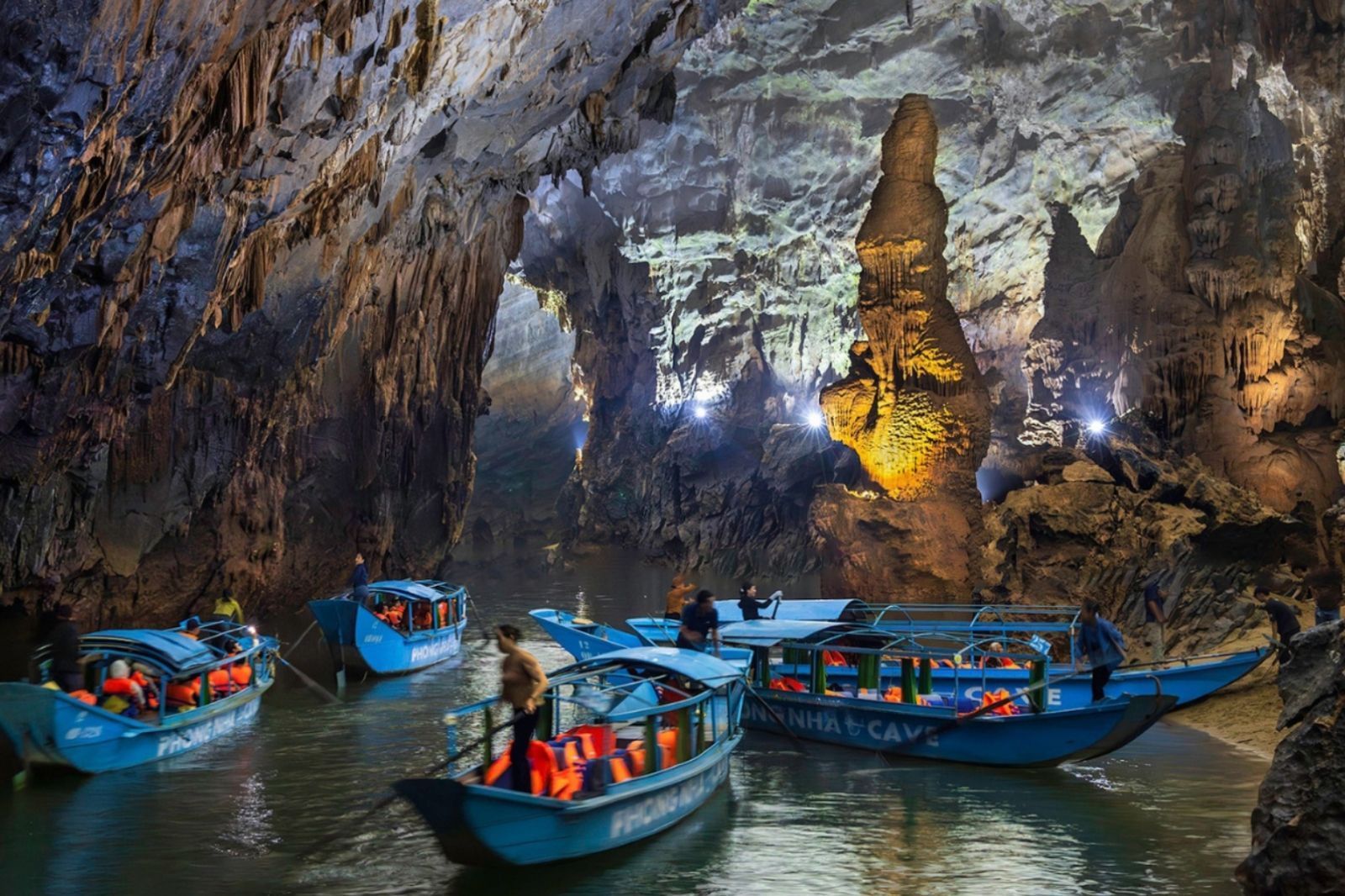 Tên gọi Động Phong Nha không phải động Phong Nha Kẻ Bàng