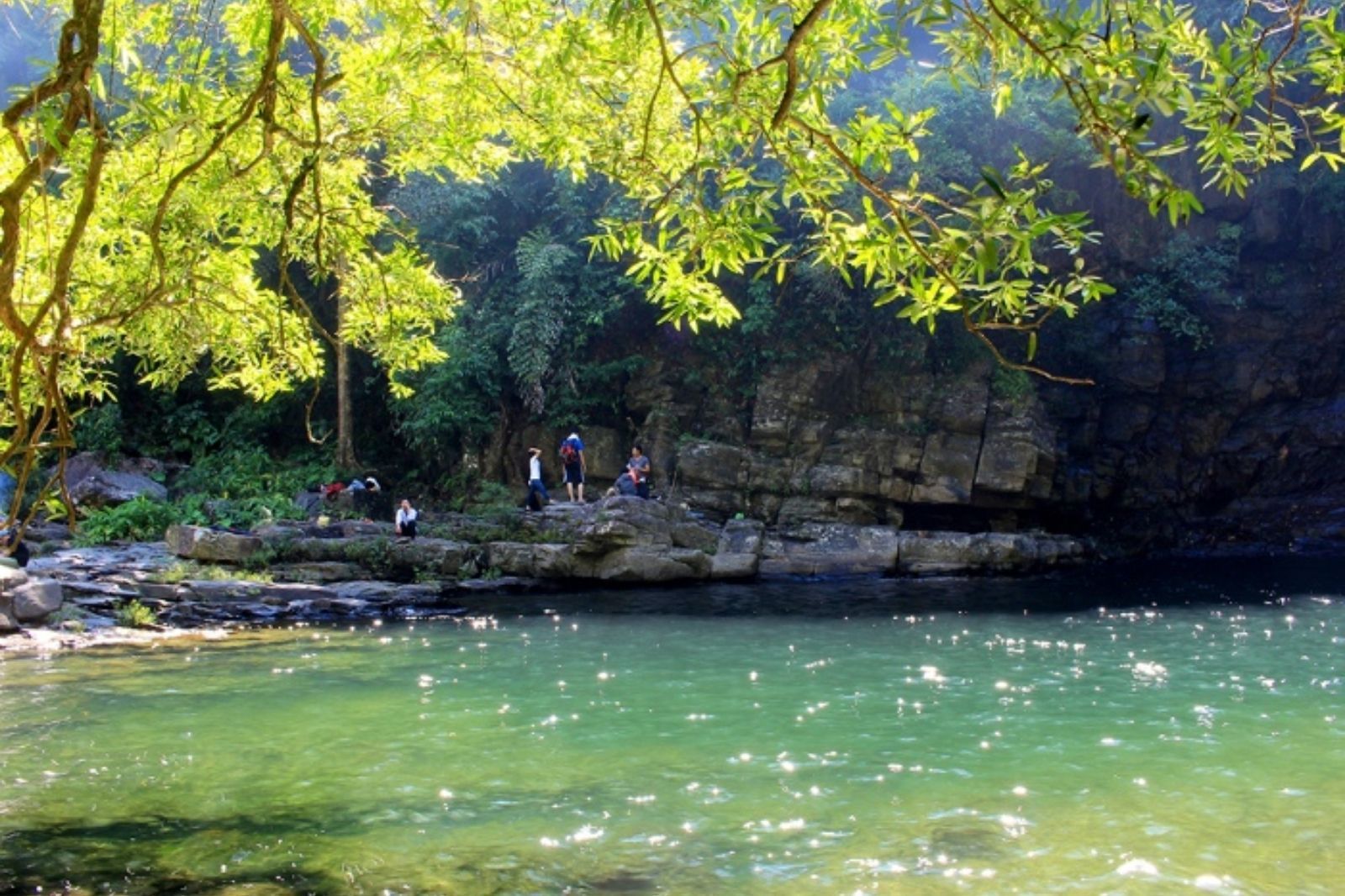 Đường đến Giếng Trời  