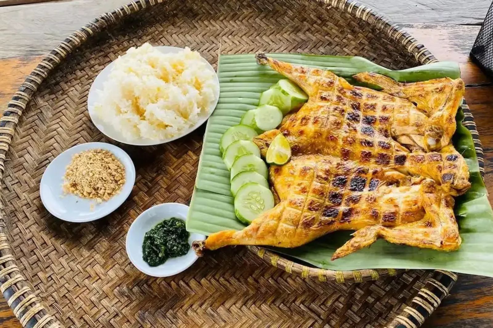 Gà nướng muối cheo