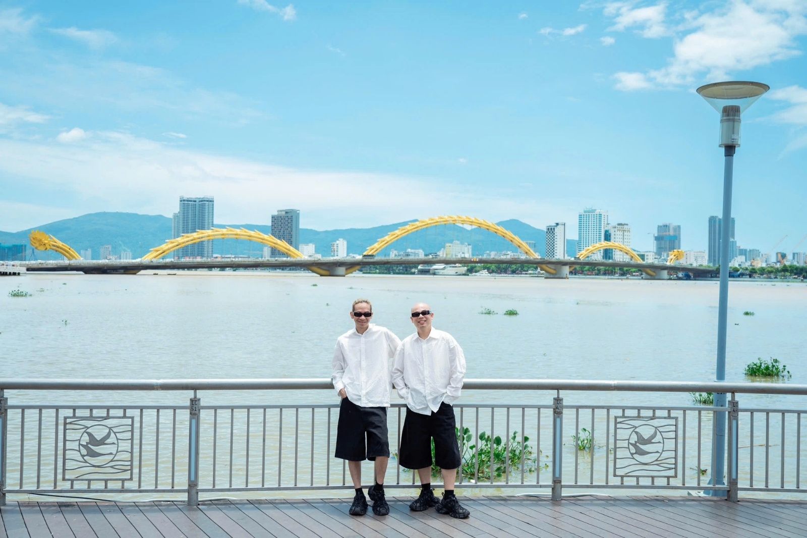 Ghi dấu với Cầu Rồng - Biểu tượng của thành phố Đà Nẵng