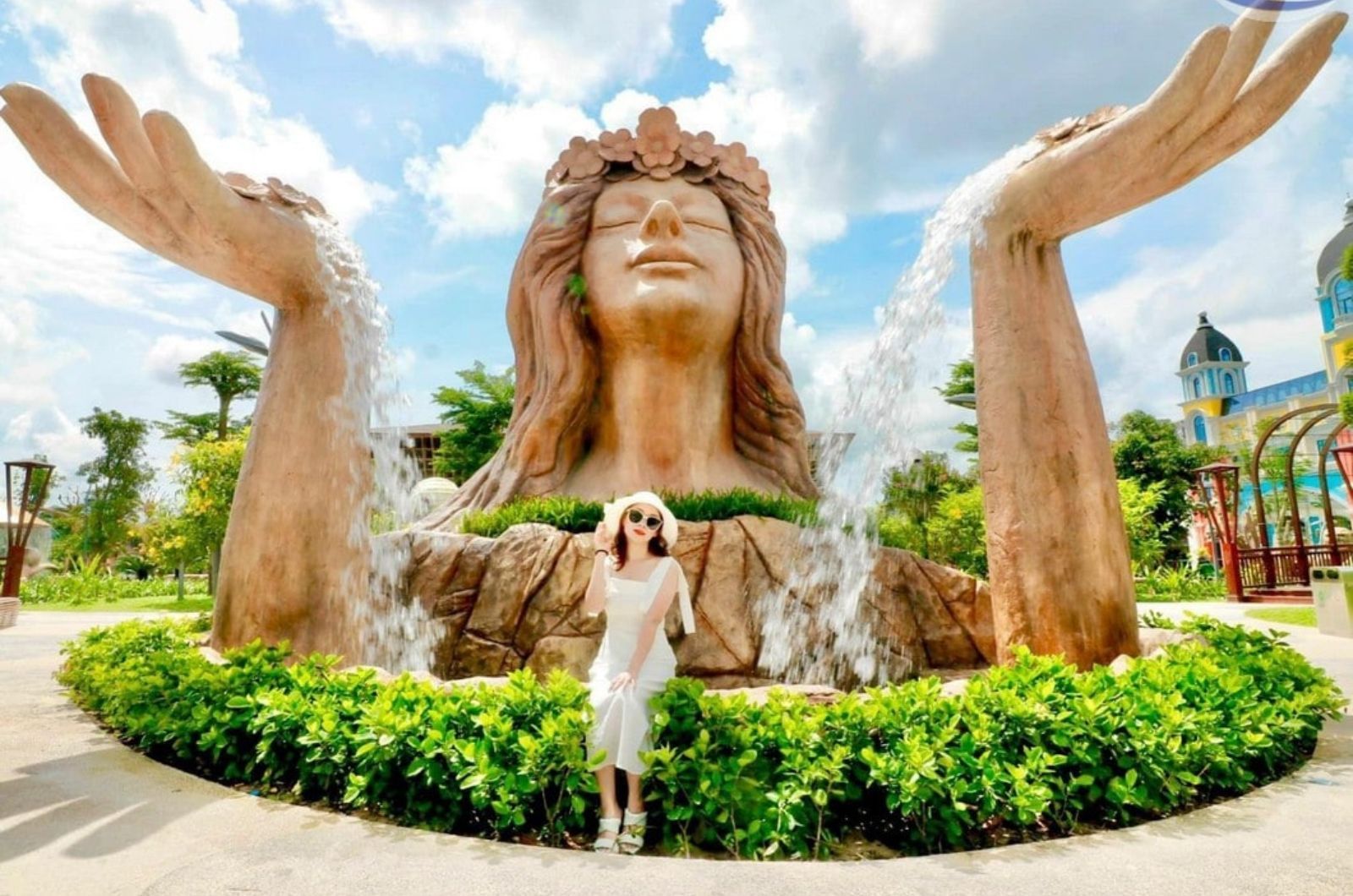 Grand World miễn phí vé vào cổng