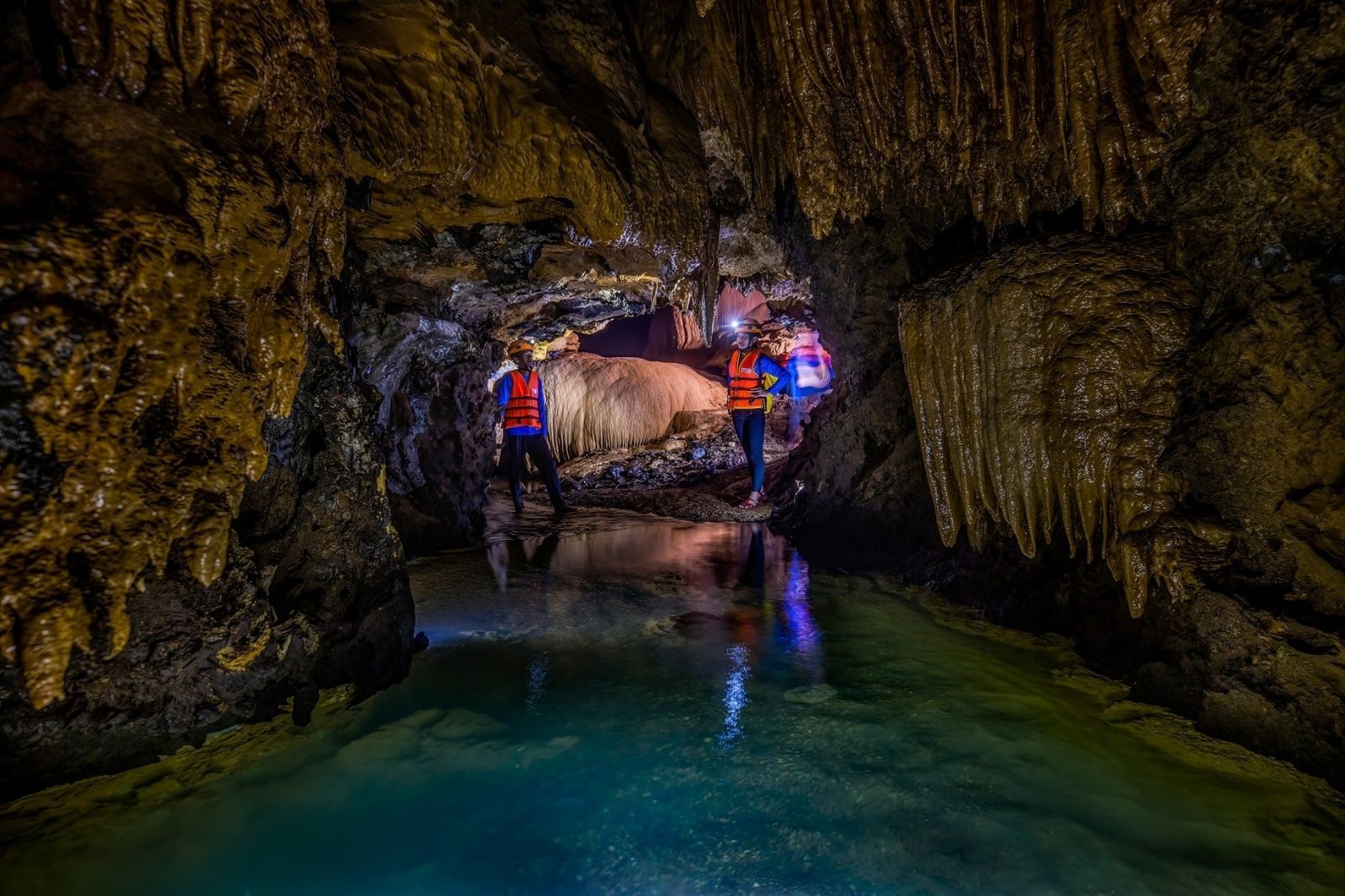 Hang Ô Rô được phát hiện năm 2020