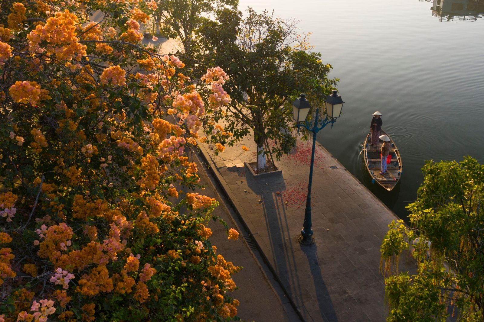 Hội An cách trung tâm thành phố Đà Nẵng chỉ 30km 