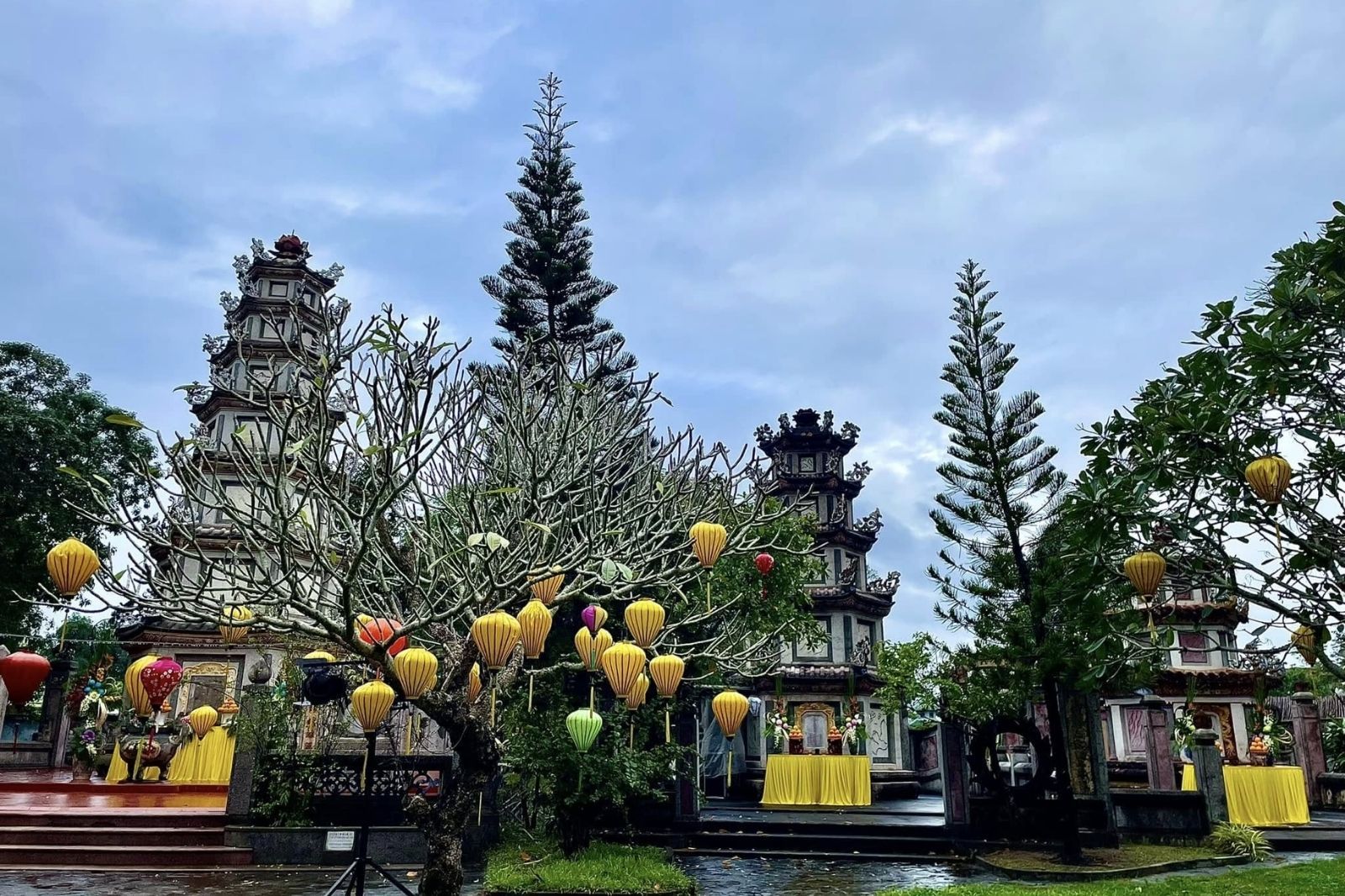 Không gian thanh tịnh ở chùa Chúc Thánh  