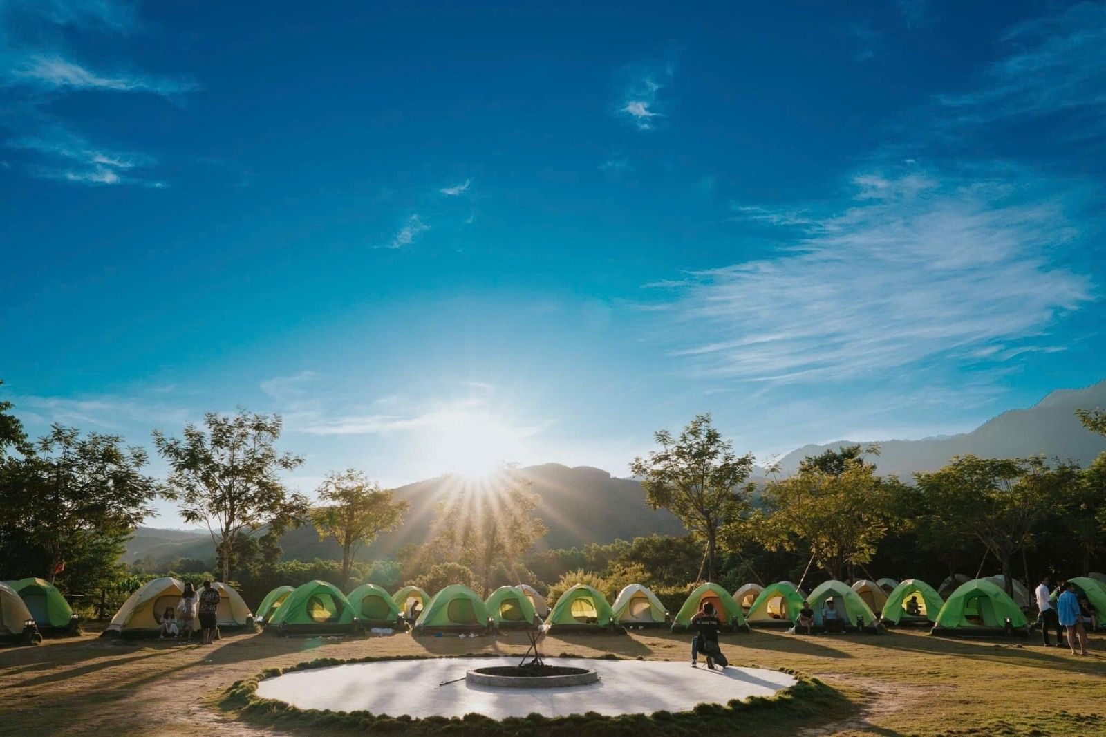 Khu cắm trại ở Bạch Mã Village 