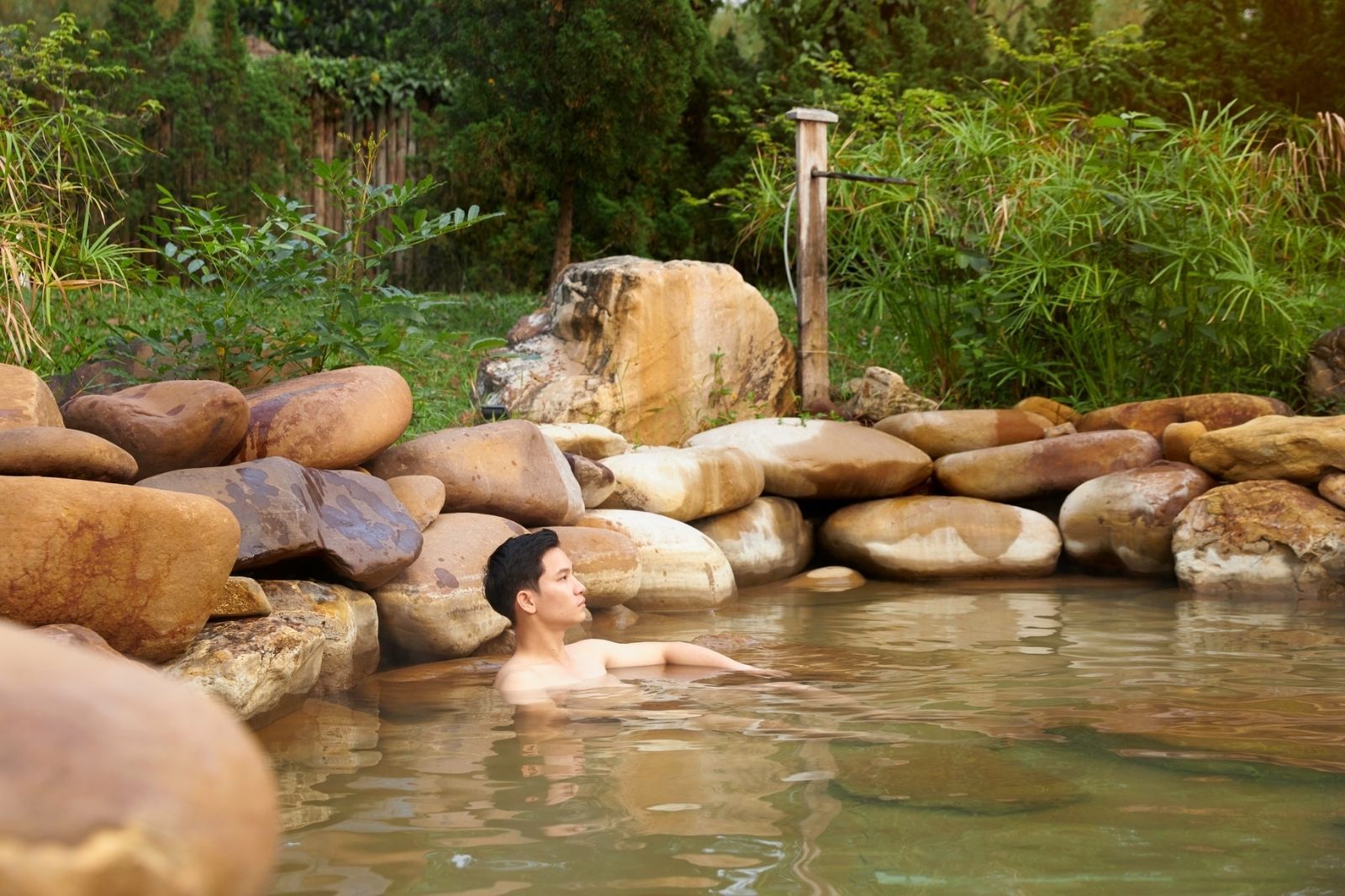 Khu nghỉ dưỡng suối khoáng nóng Alba Thanh Tân  