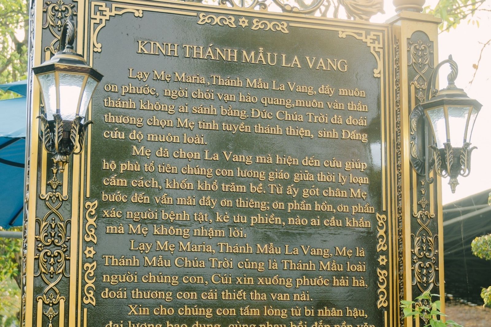 Kinh thánh mẫu La Vang 