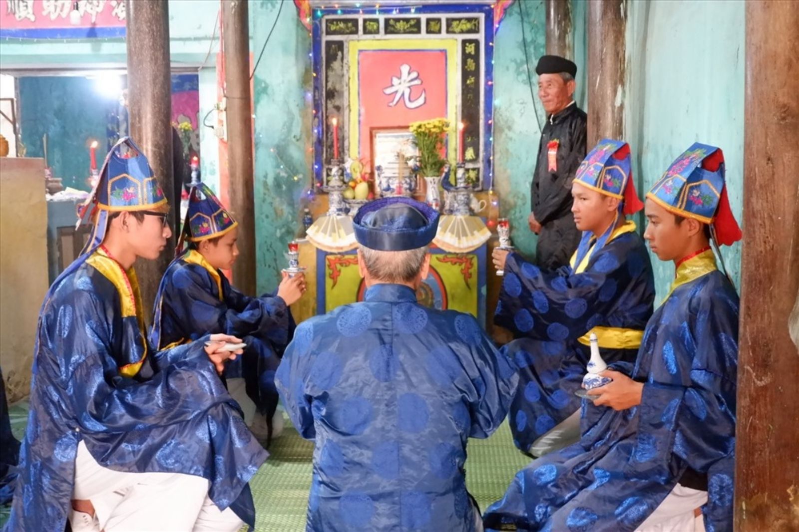 Lễ cầu ngư tôn vinh Cá Ông