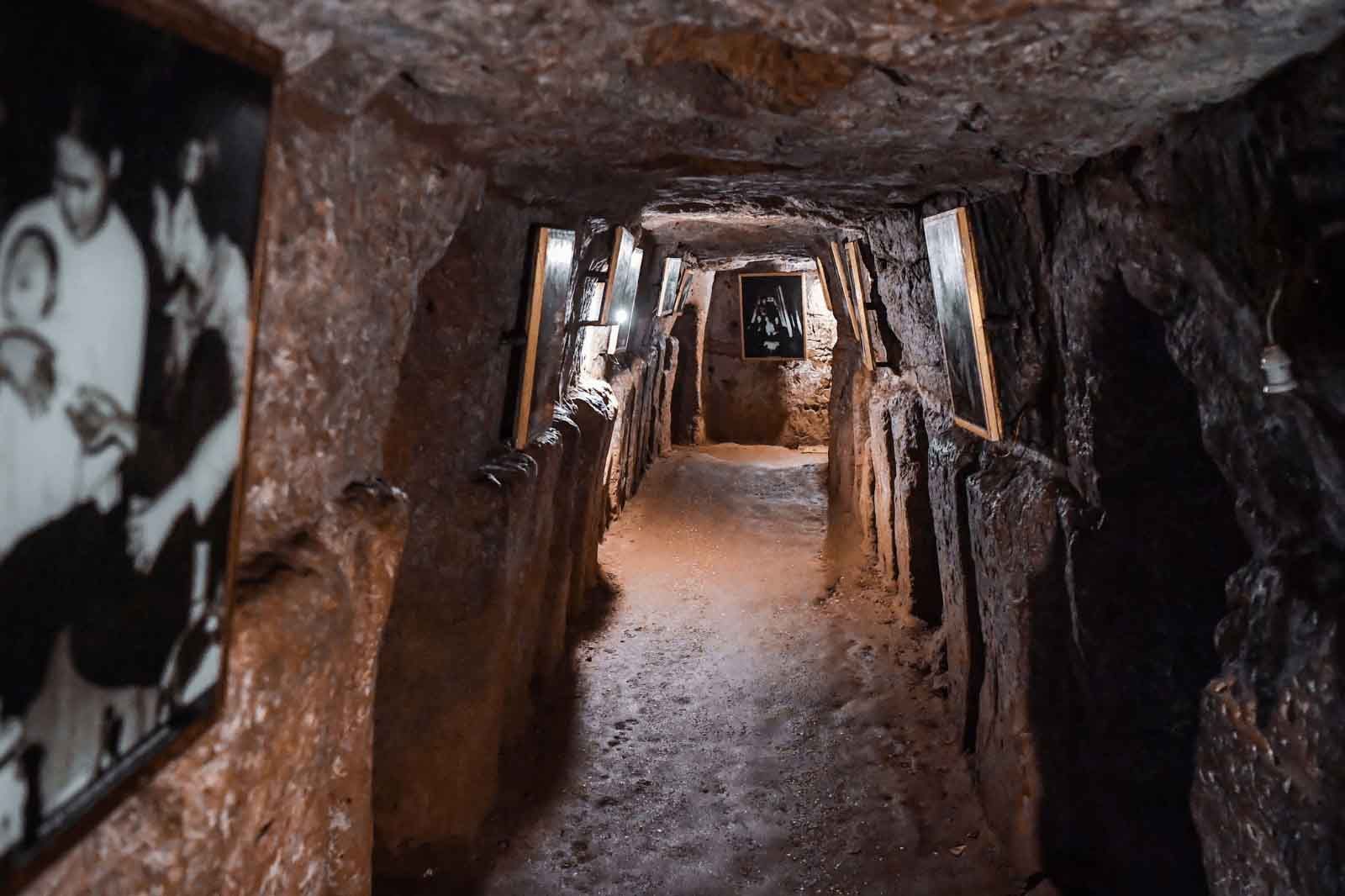 Lối đi bên trong địa đạo Vịnh Mốc 