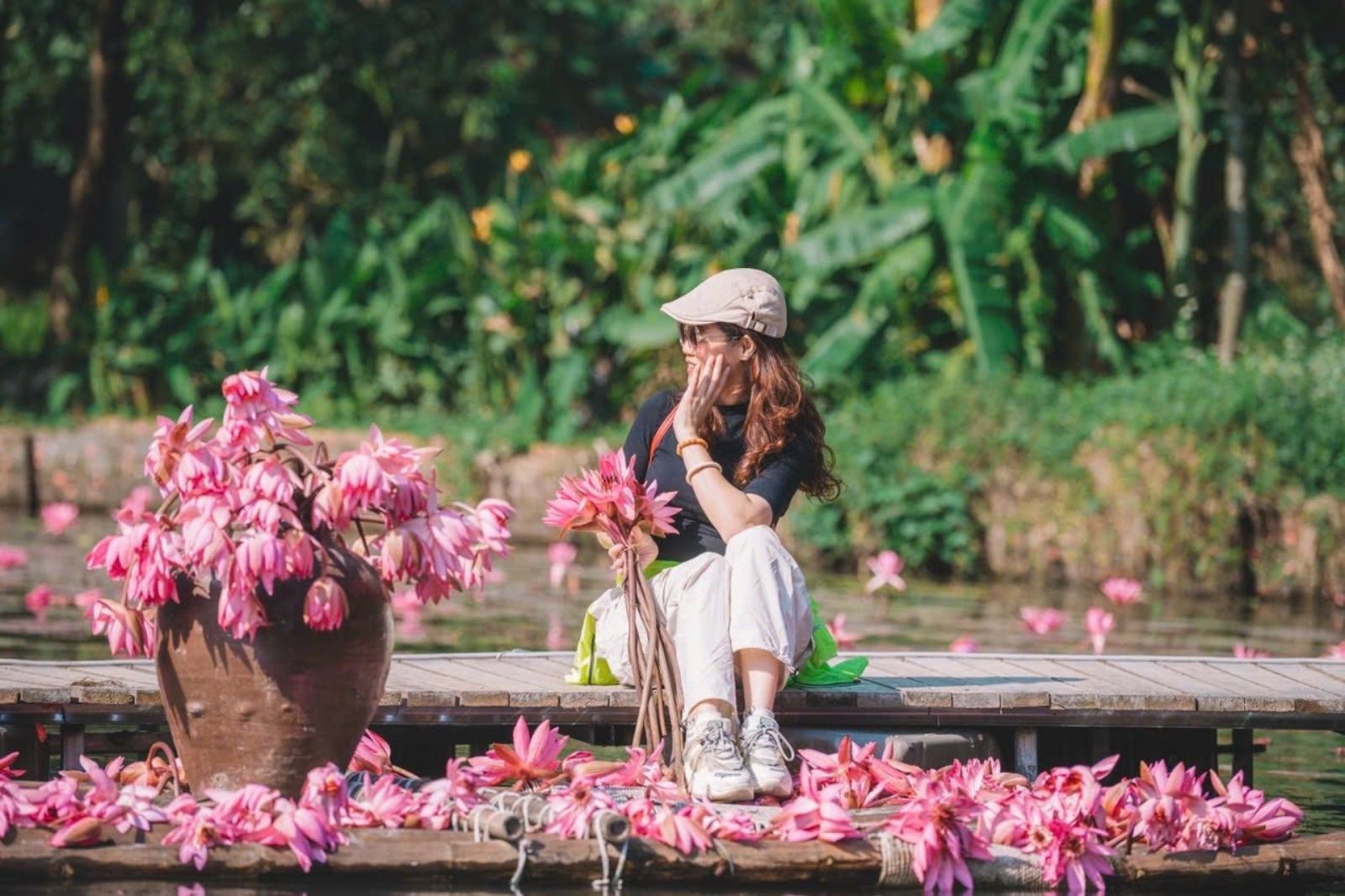 Lựa chọn trang phục thoải mái khi đi Tam Cốc 