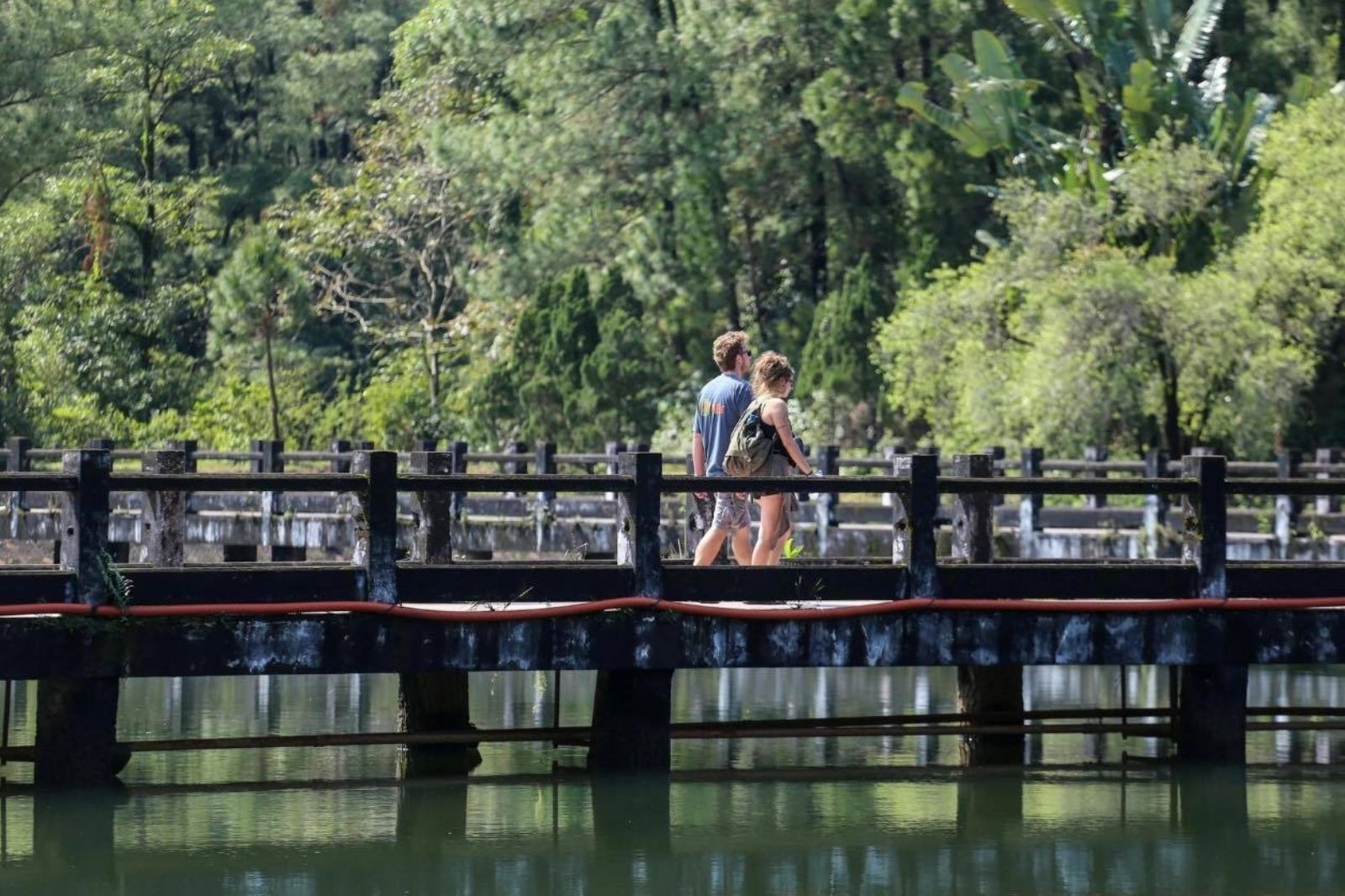 Lưu ý khi tham quan hồ Thủy Tiên