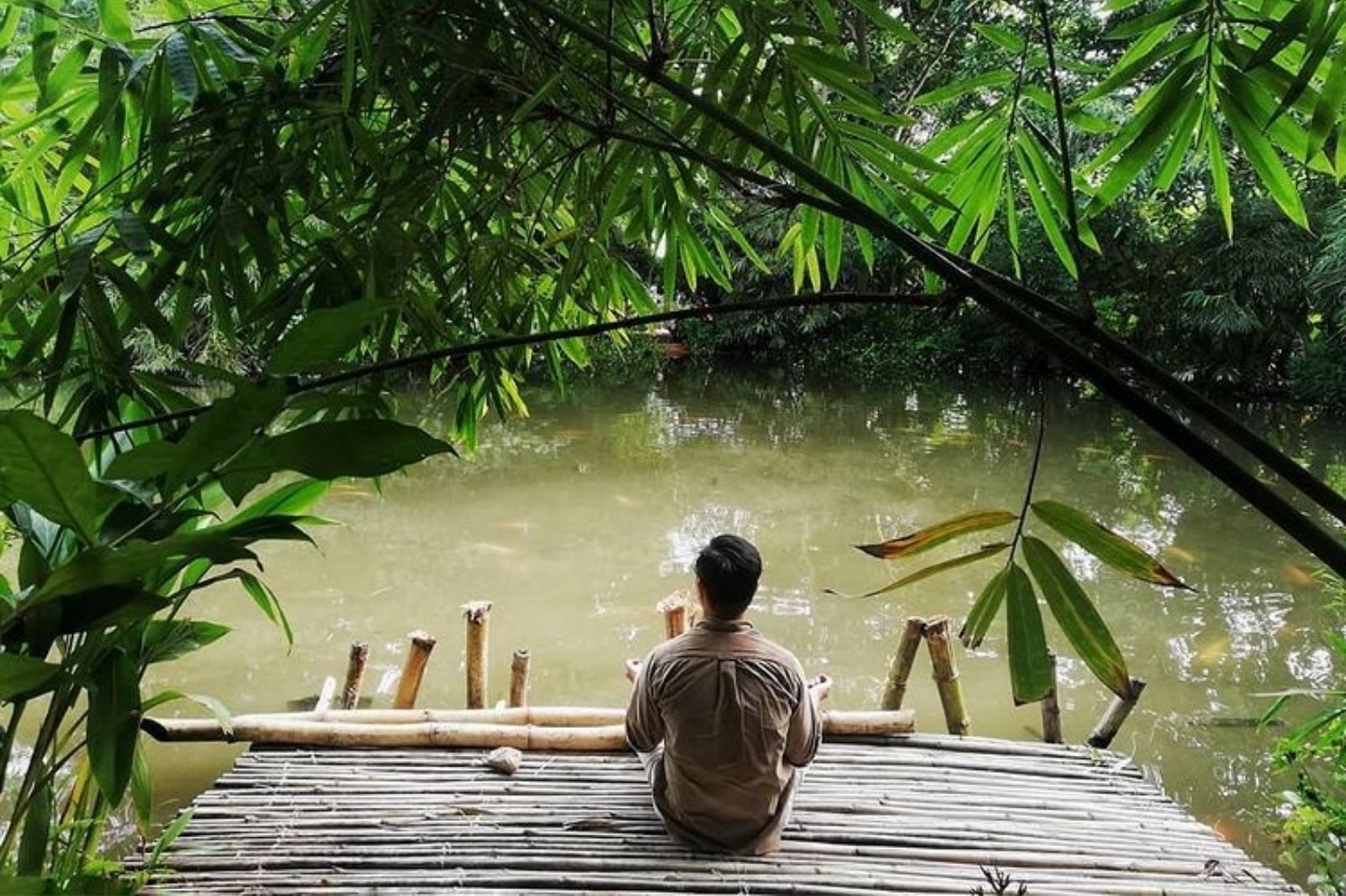 Mặc trang phục lịch sự khi đến Sơn Trà Tịnh Viên