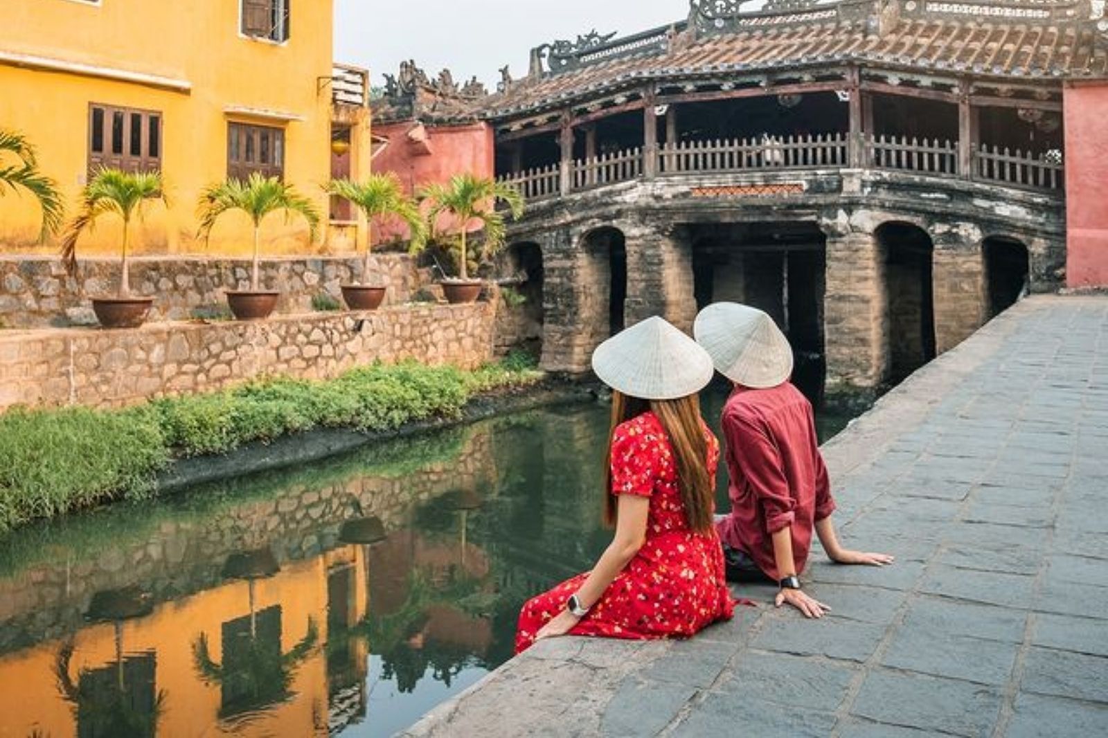 Mang theo trang phục thoải mái khi du lịch 