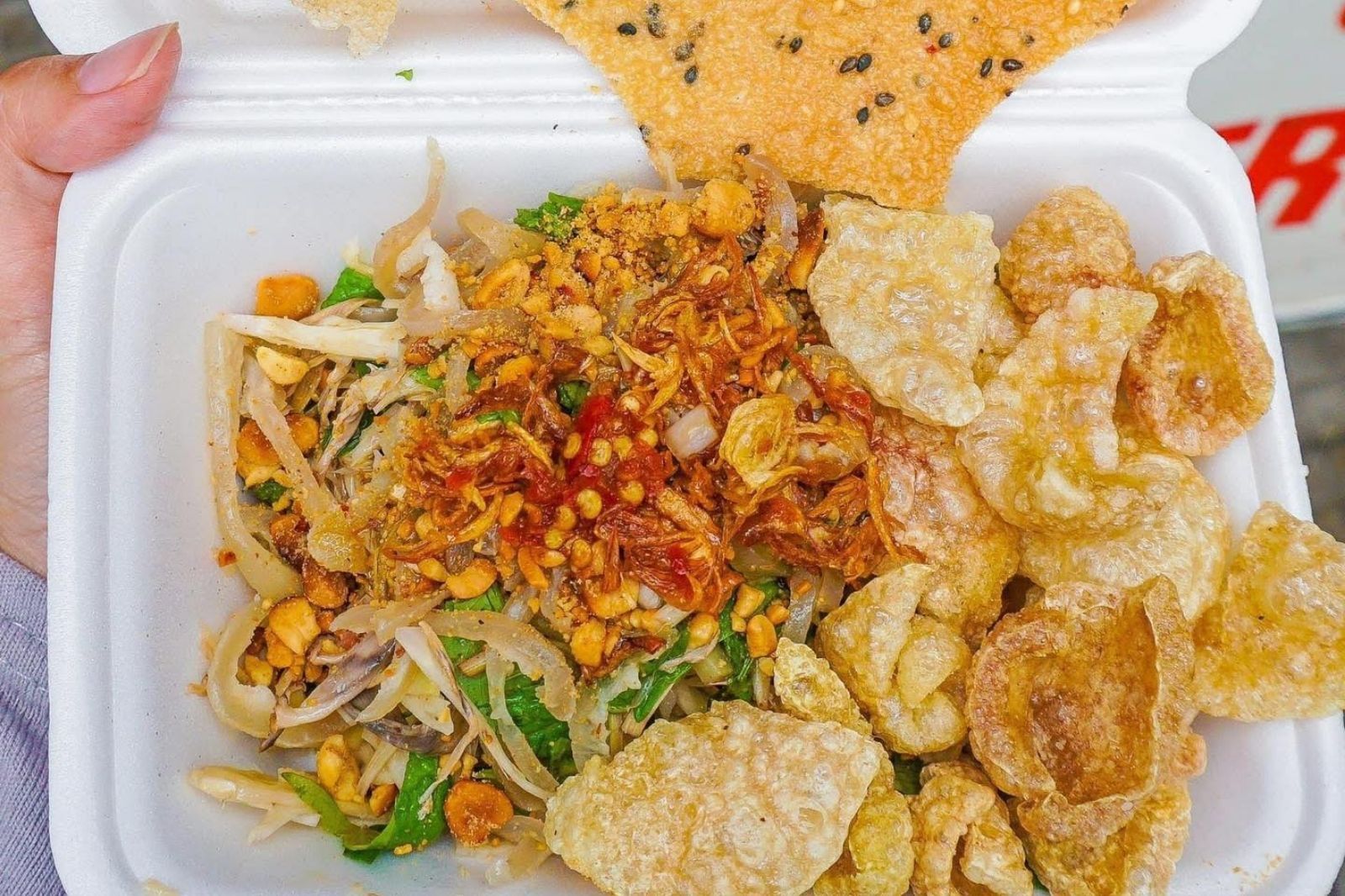 Một phần mít trộn đầy đủ