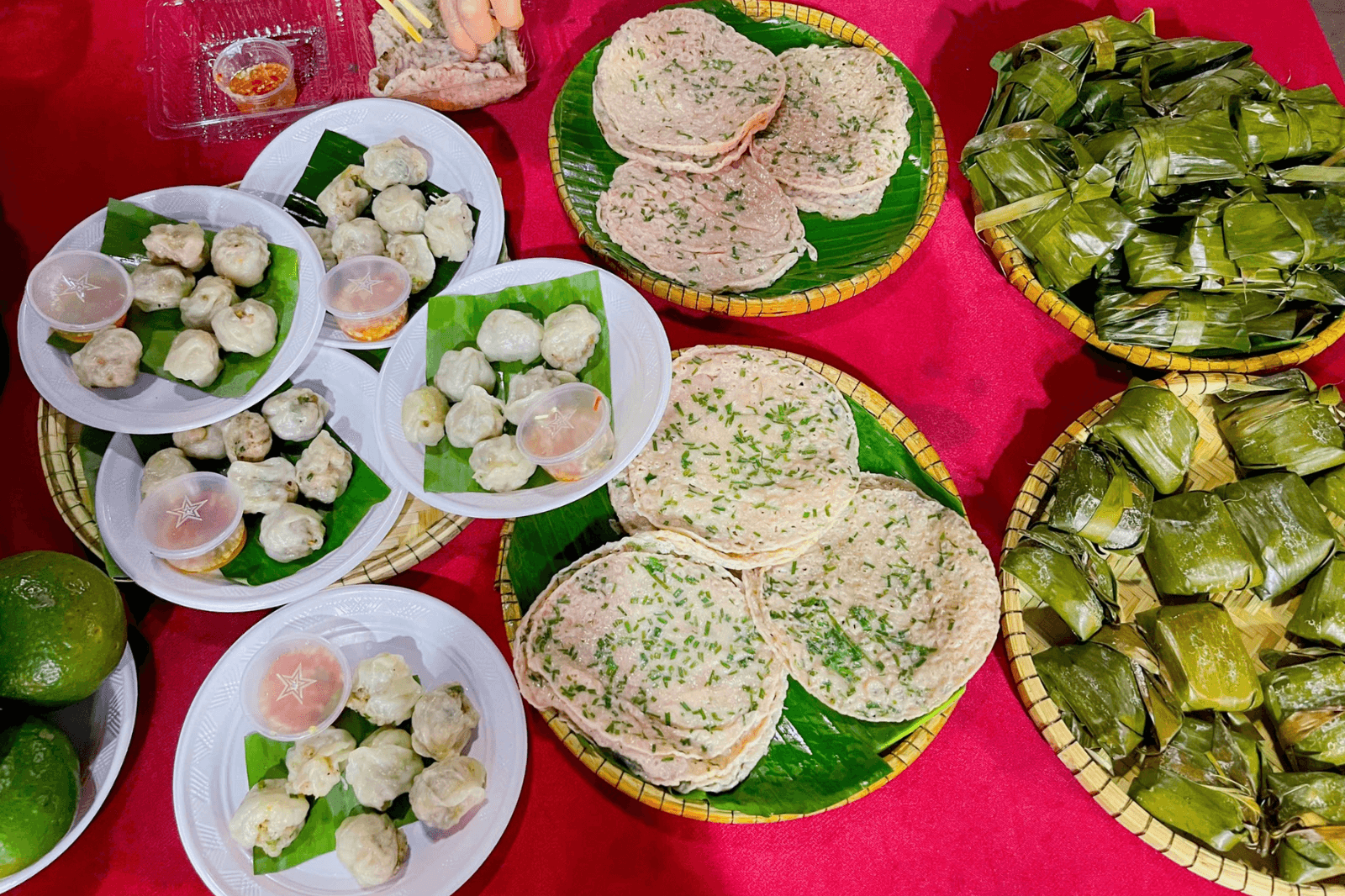 Một số loại bánh đặc sản địa phương 