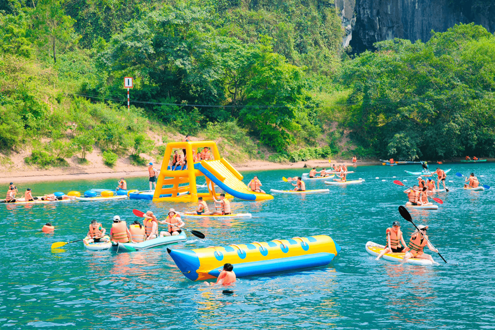 Mùa hè nơi đây là điểm yêu thích của nhiều người