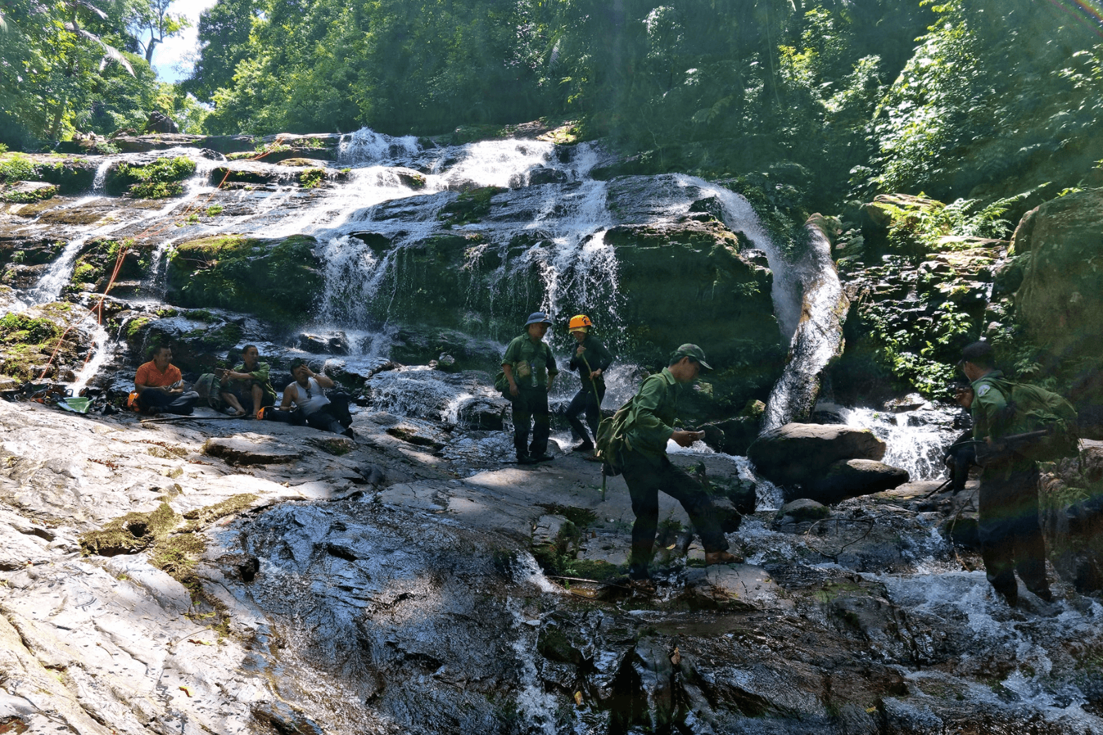 Mùa khô thích hợp cho các hoạt động trekking 