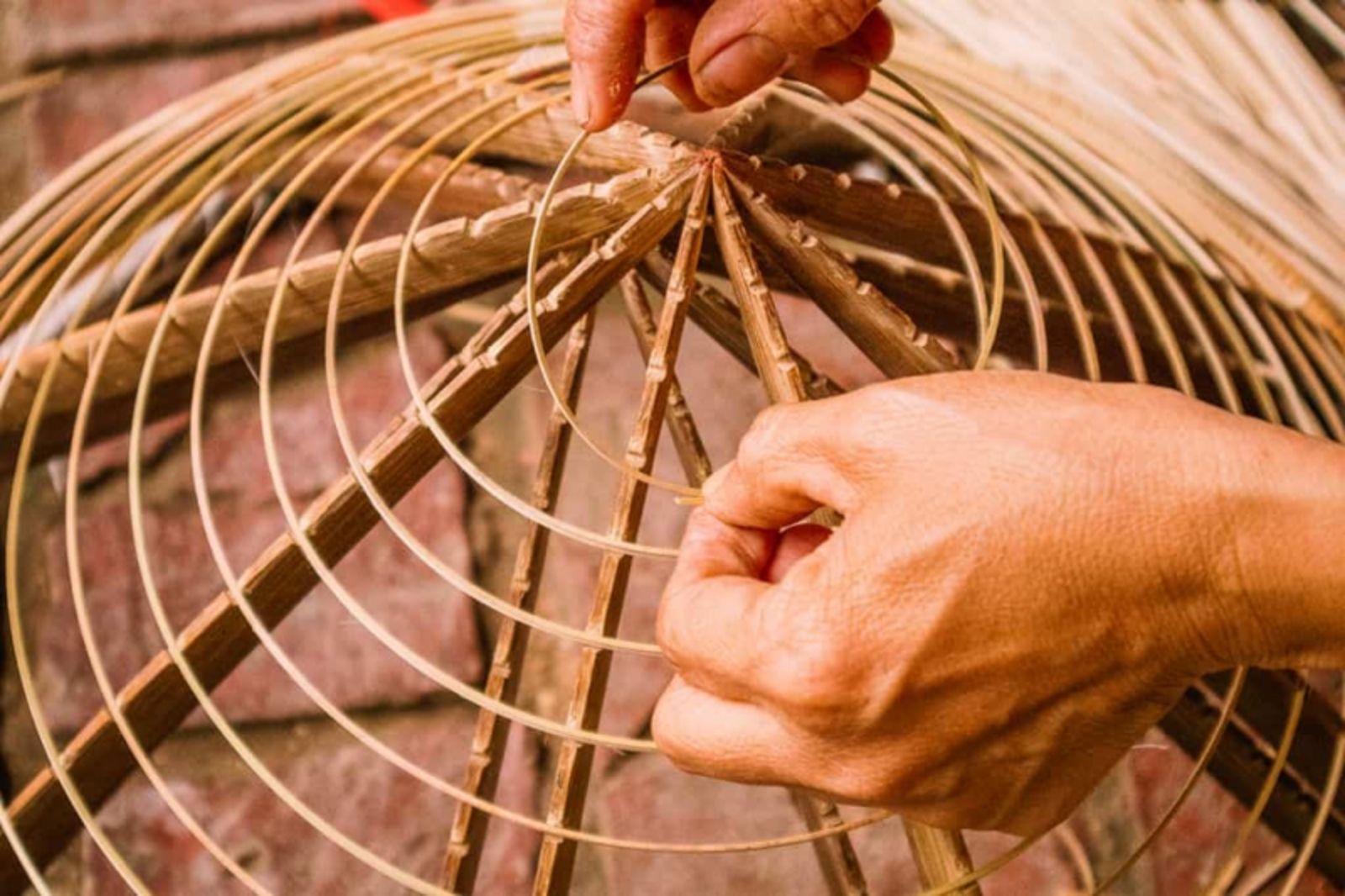 Nghề làm nón đã tồn tại hàng trăm năm 