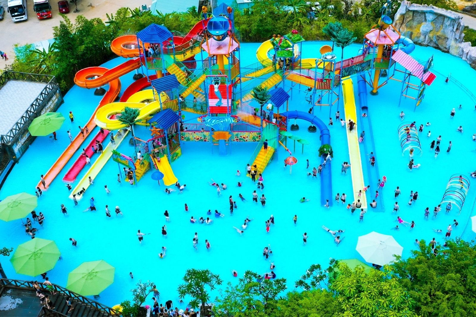 Nghỉ dưỡng kết hợp vui chơi giải trí 