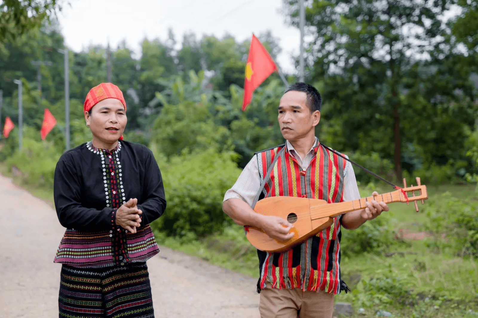 Người Bru - Vân Kiều