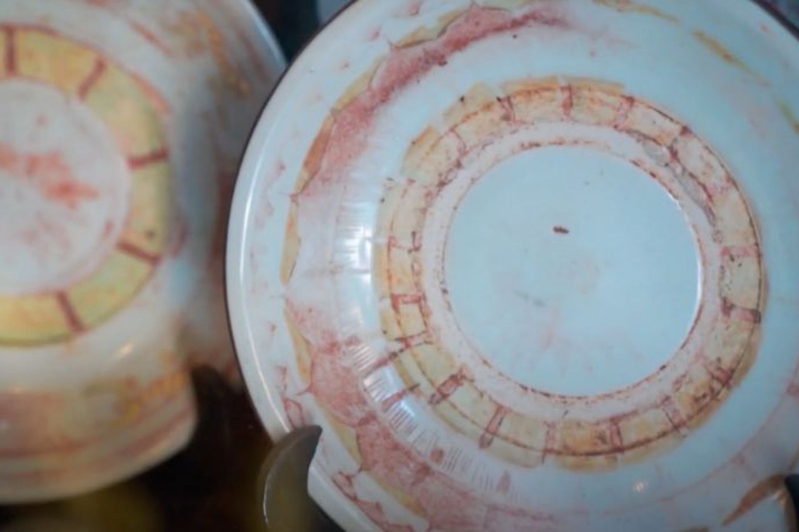 Cổ vật được trưng bày bên trong nhà cổ Diệp Đồng Nguyên 