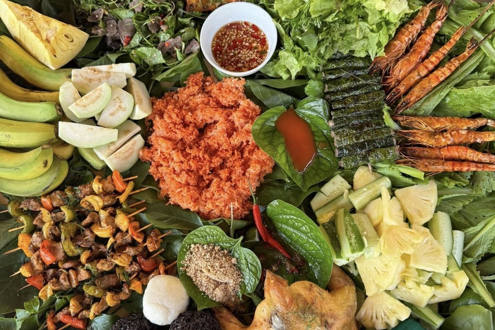 Nhà hàng Rừng Xanh phục vụ nhiều món ăn ngon