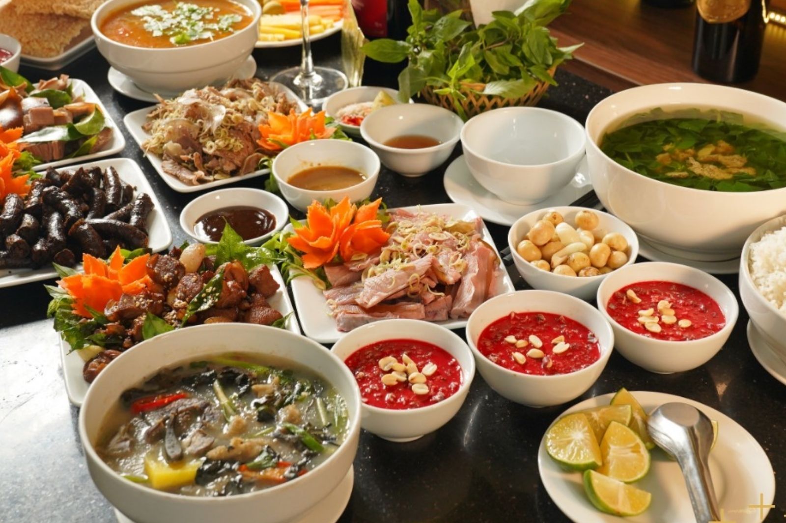 Nhà hàng Thành Long