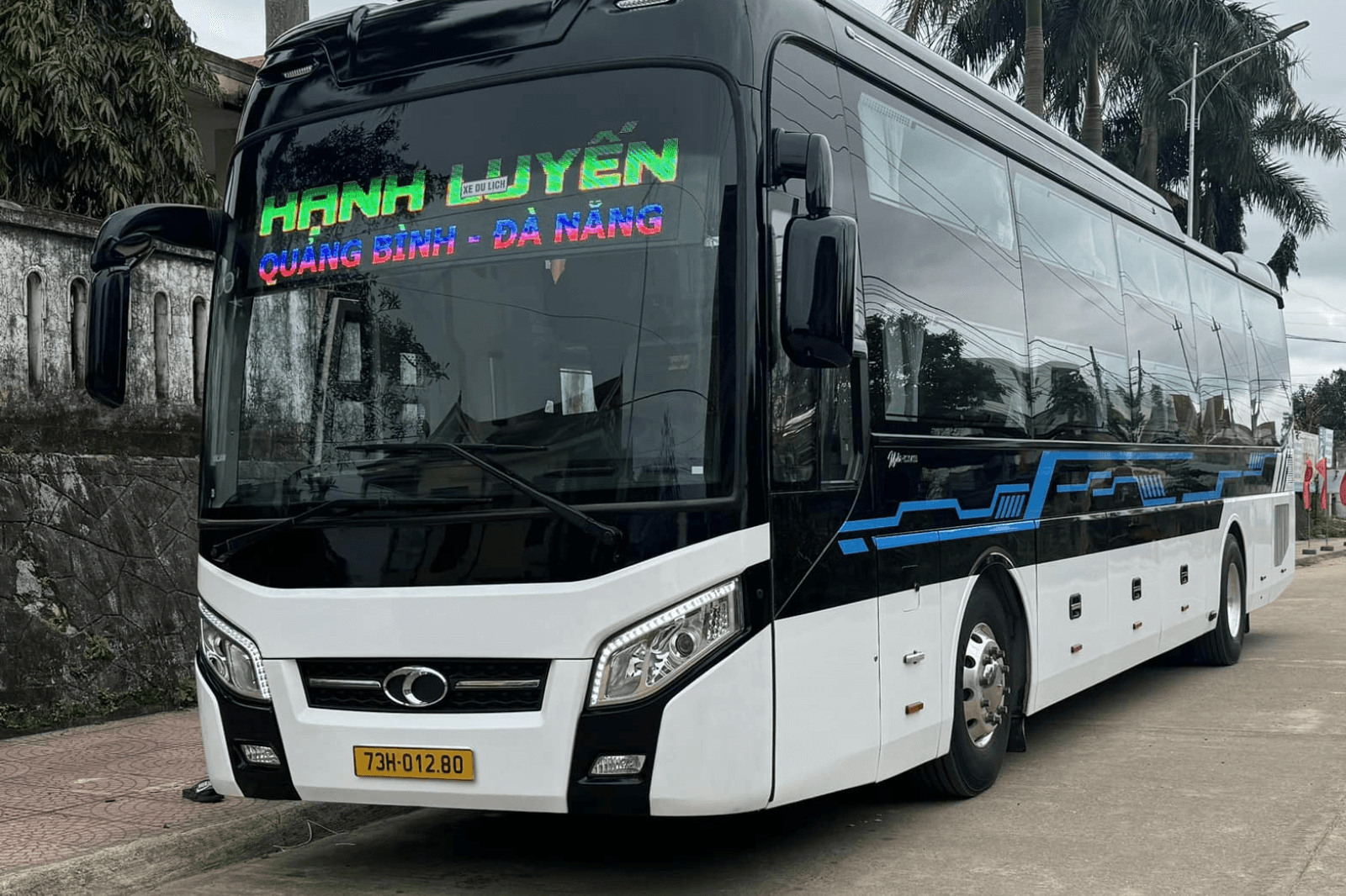 Nhà xe Hạnh Luyến