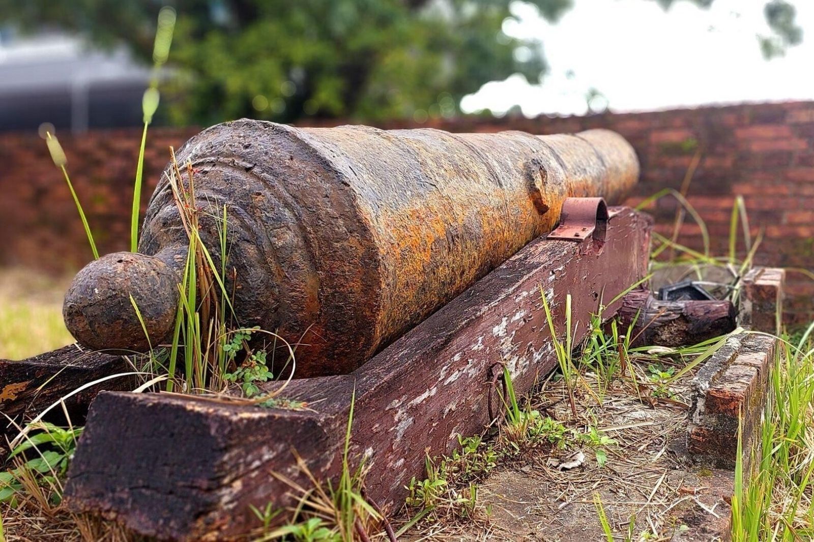 Những cổ vật còn trưng bày ở thành Điện Hải 