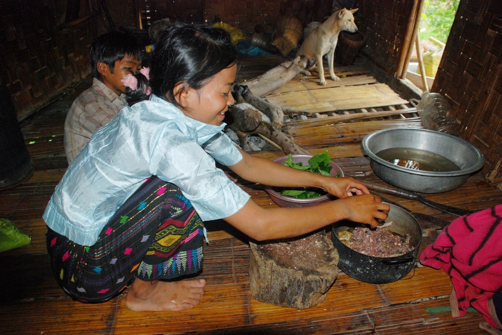 Những món ăn của người Bru - Vân Kiều bắt nguồn từ rừng núi 