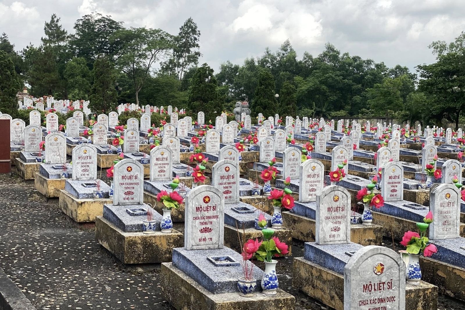 Nơi an nghỉ của gần 11.000 liệt sĩ 