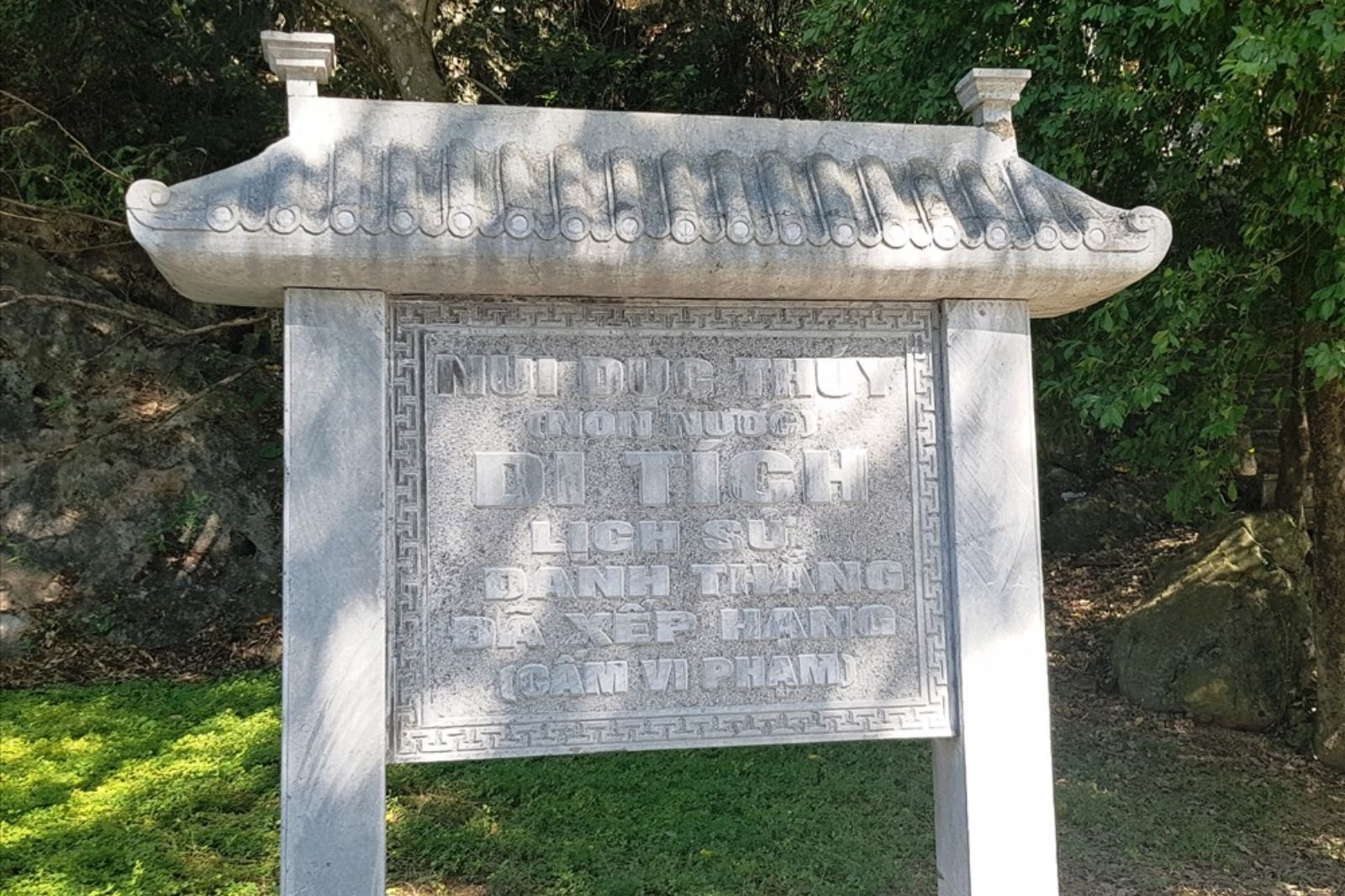 Núi Non Nước được xếp hạng Di thắng cấp quốc gia