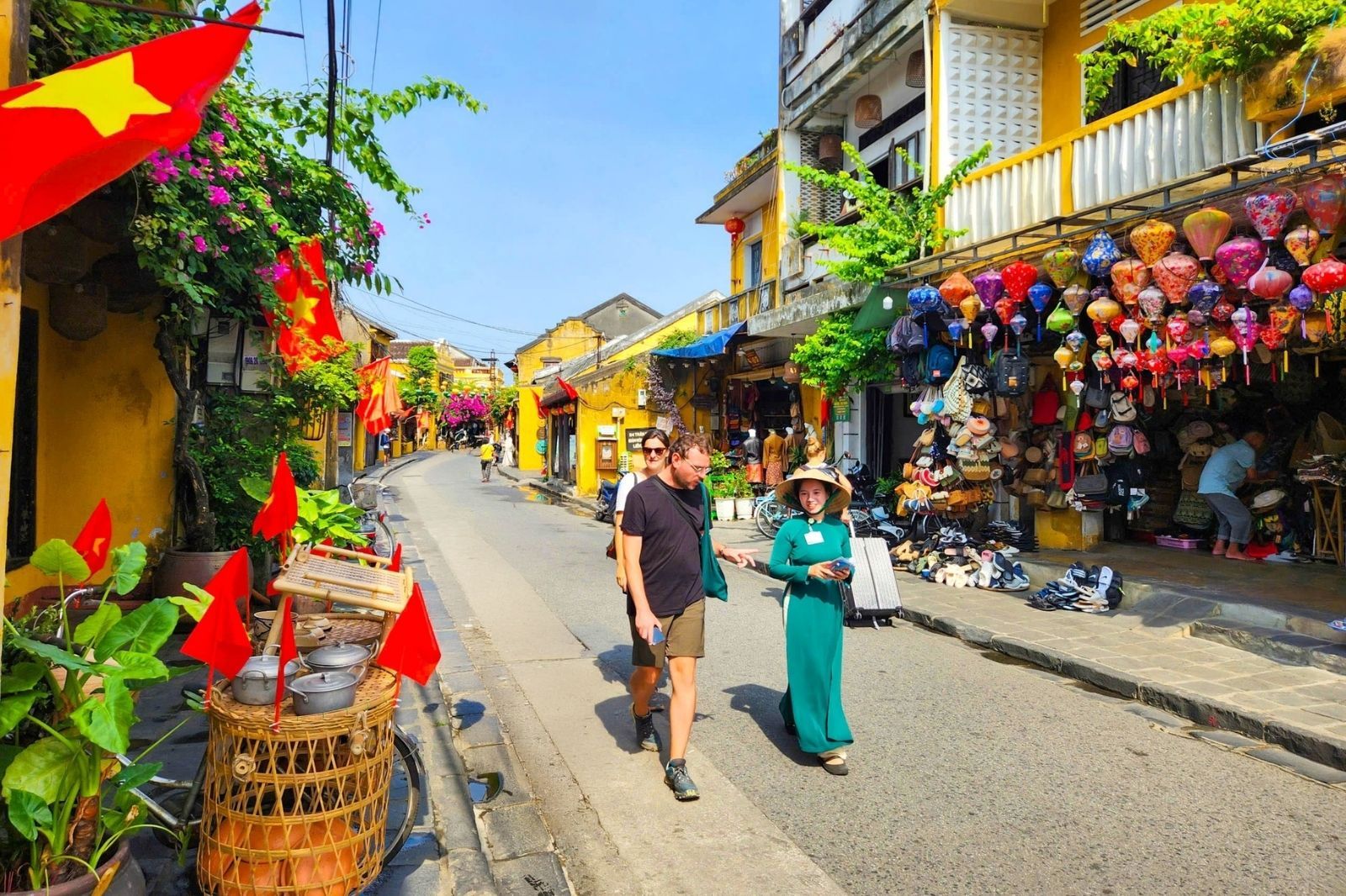 Phố đi bộ hoạt động theo khung giờ cố định  