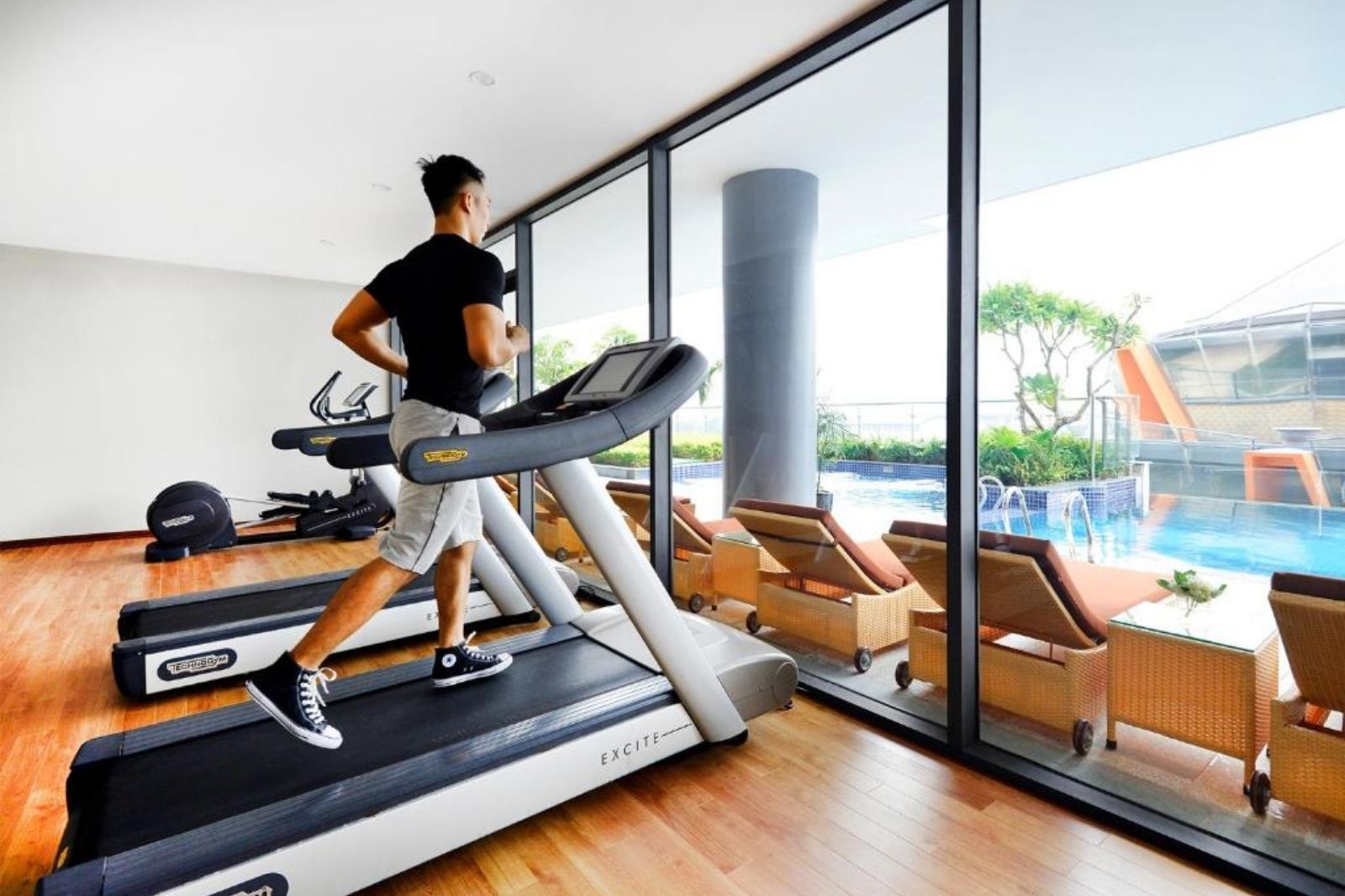 Phòng gym ở khách sạn The Reed mở cửa 24/7
