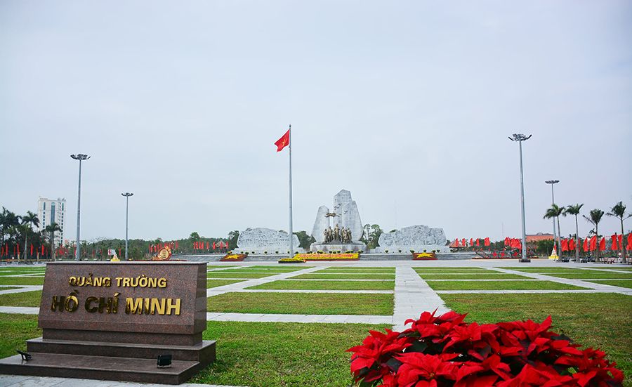 Quảng trường Hồ Chí Minh